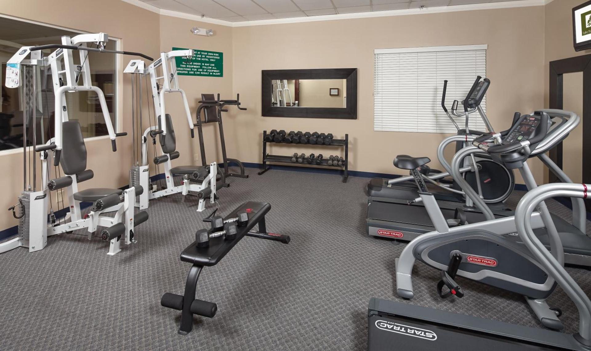 Lake Natoma Inn photo 7