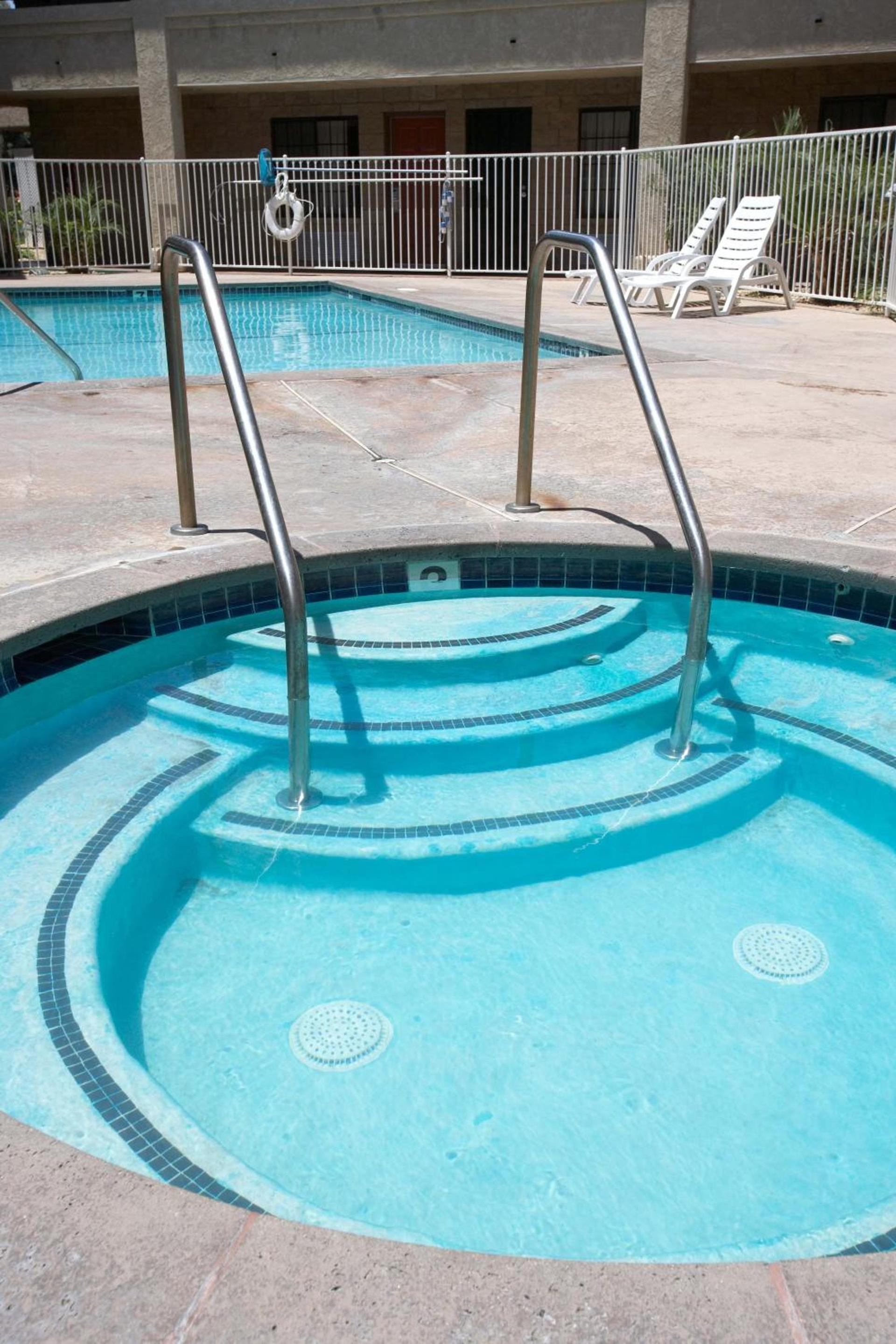 Premier Inns Thousand Oaks photo 2