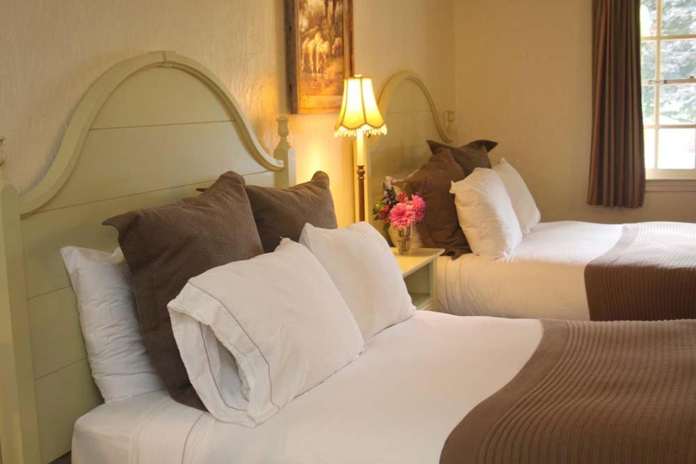 Hillwinds Inn - Blowing Rock photo 5