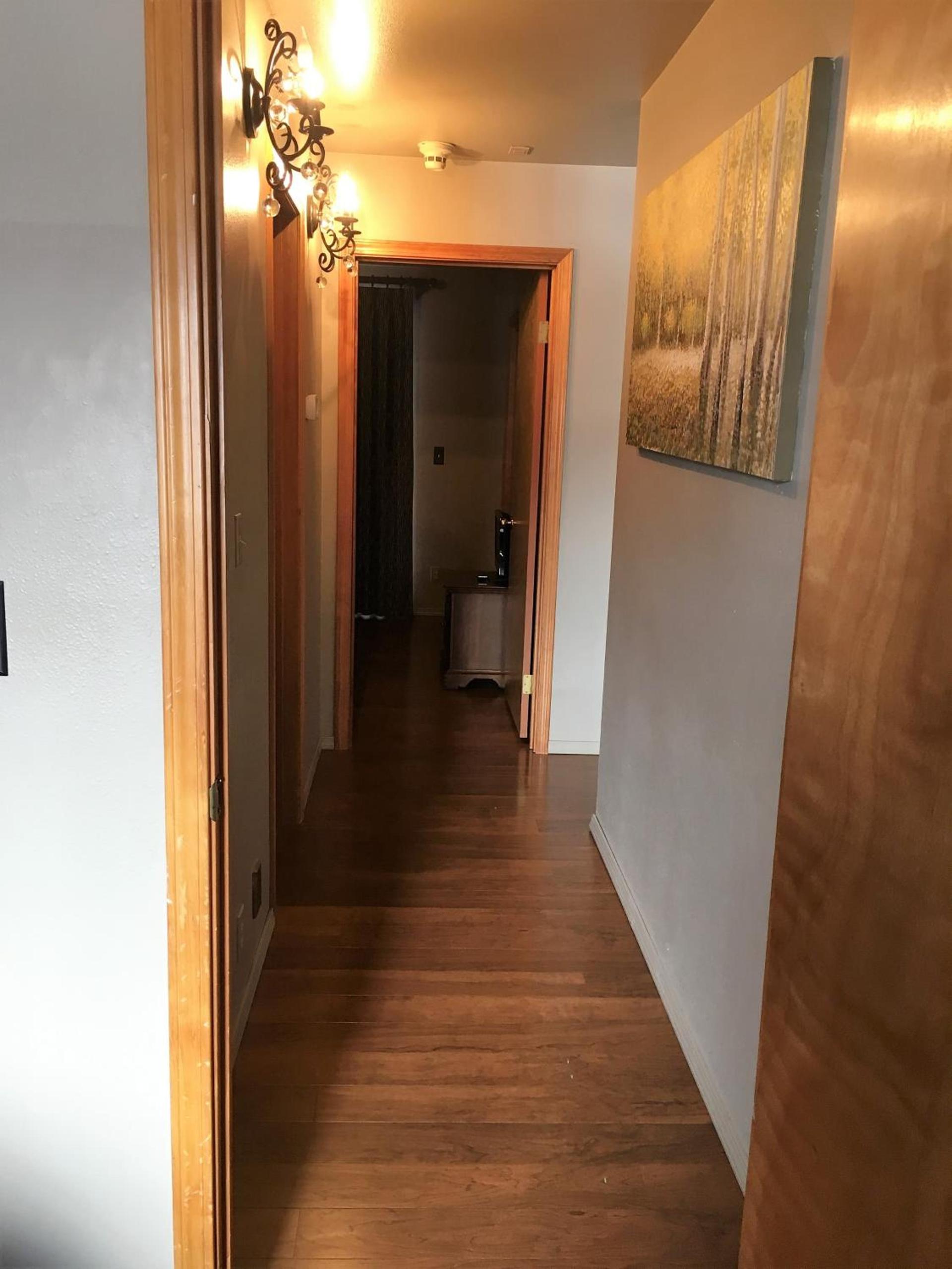 Der Sportsmann Suites photo 18