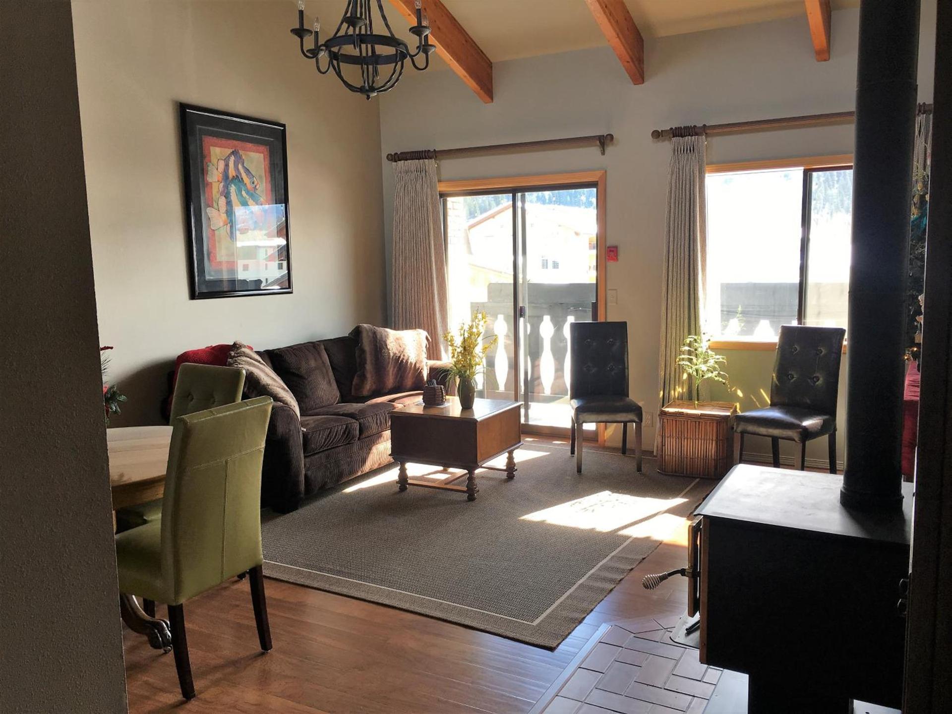 Der Sportsmann Suites photo 16