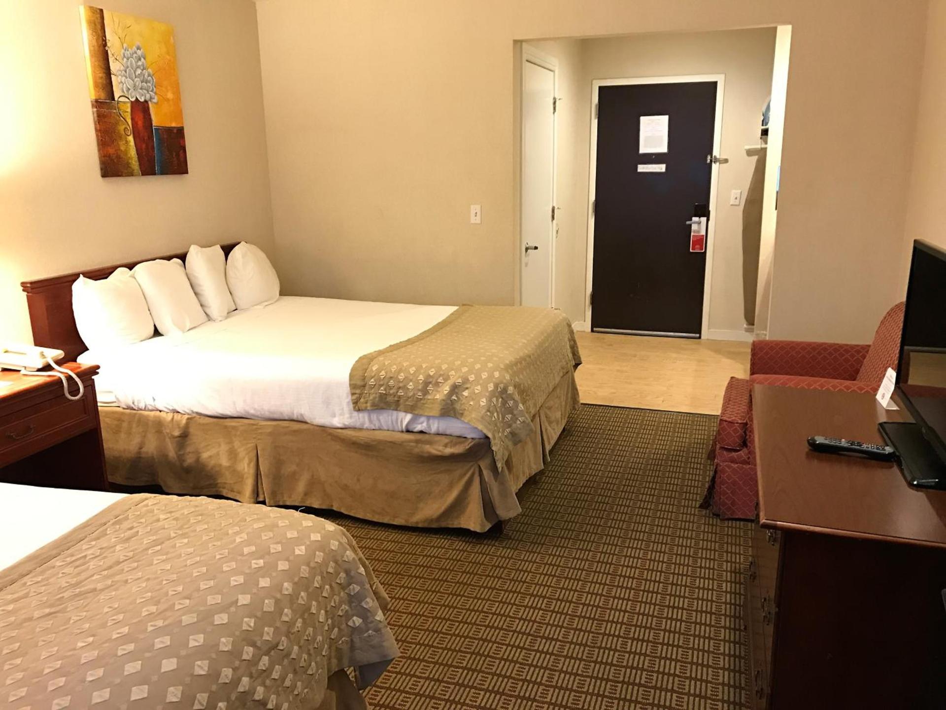 Ramada by Wyndham Draper, Utah photo 23