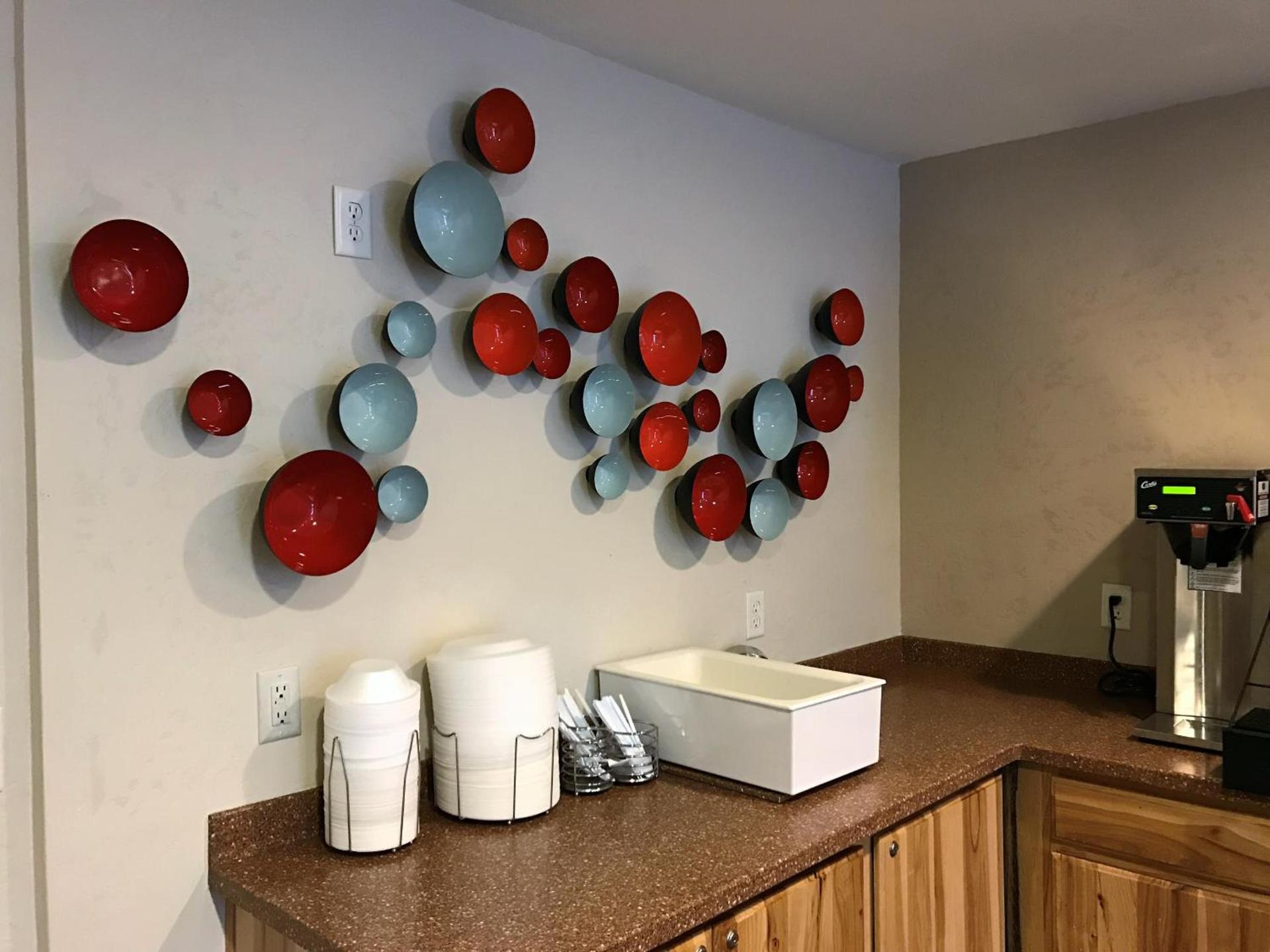 Ramada by Wyndham Draper, Utah photo 36