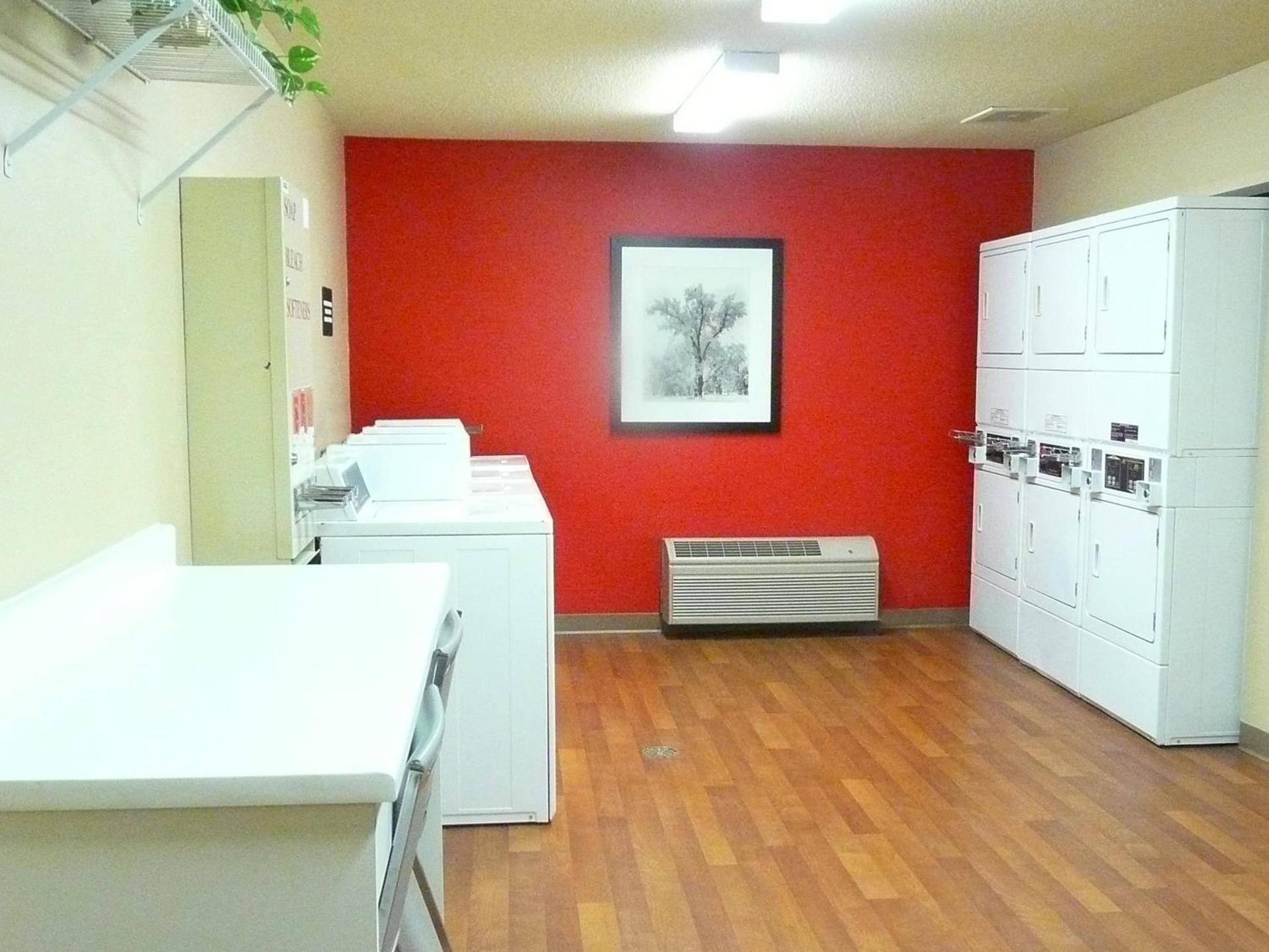 Extended Stay America Select Suites - Des Moines - Urbandale photo 26