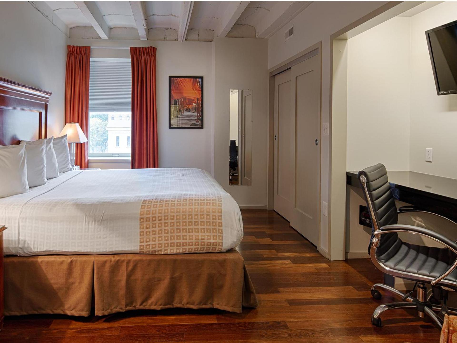 Grand Eastonian Hotel & Suites photo 19