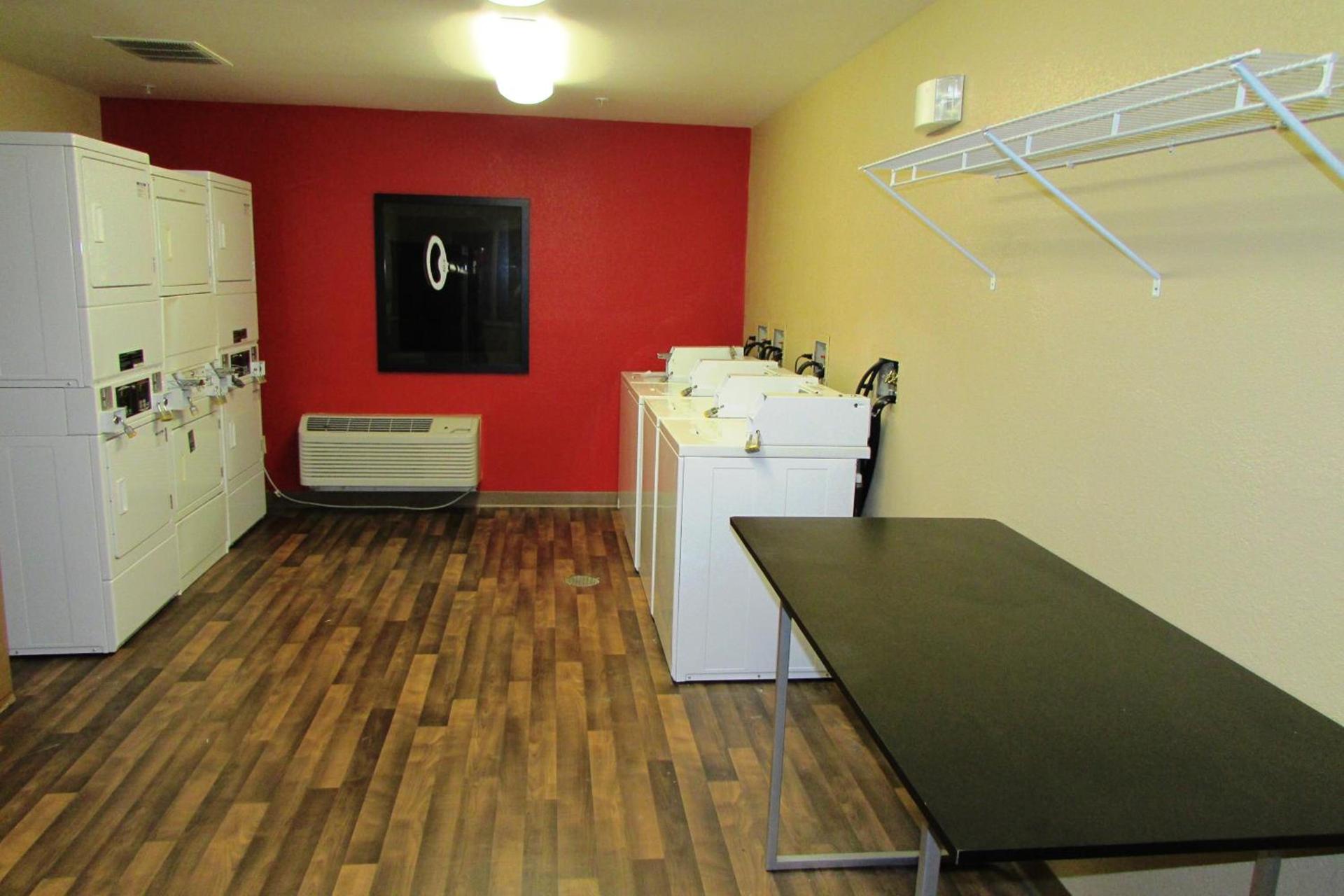 Extended Stay America Select Suites - Atlanta - Clairmont photo 49