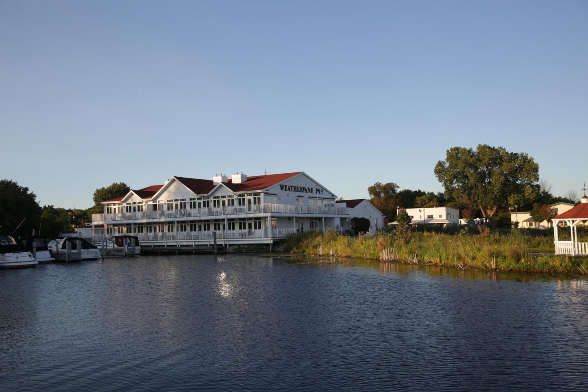 Weathervane Inn photo 12