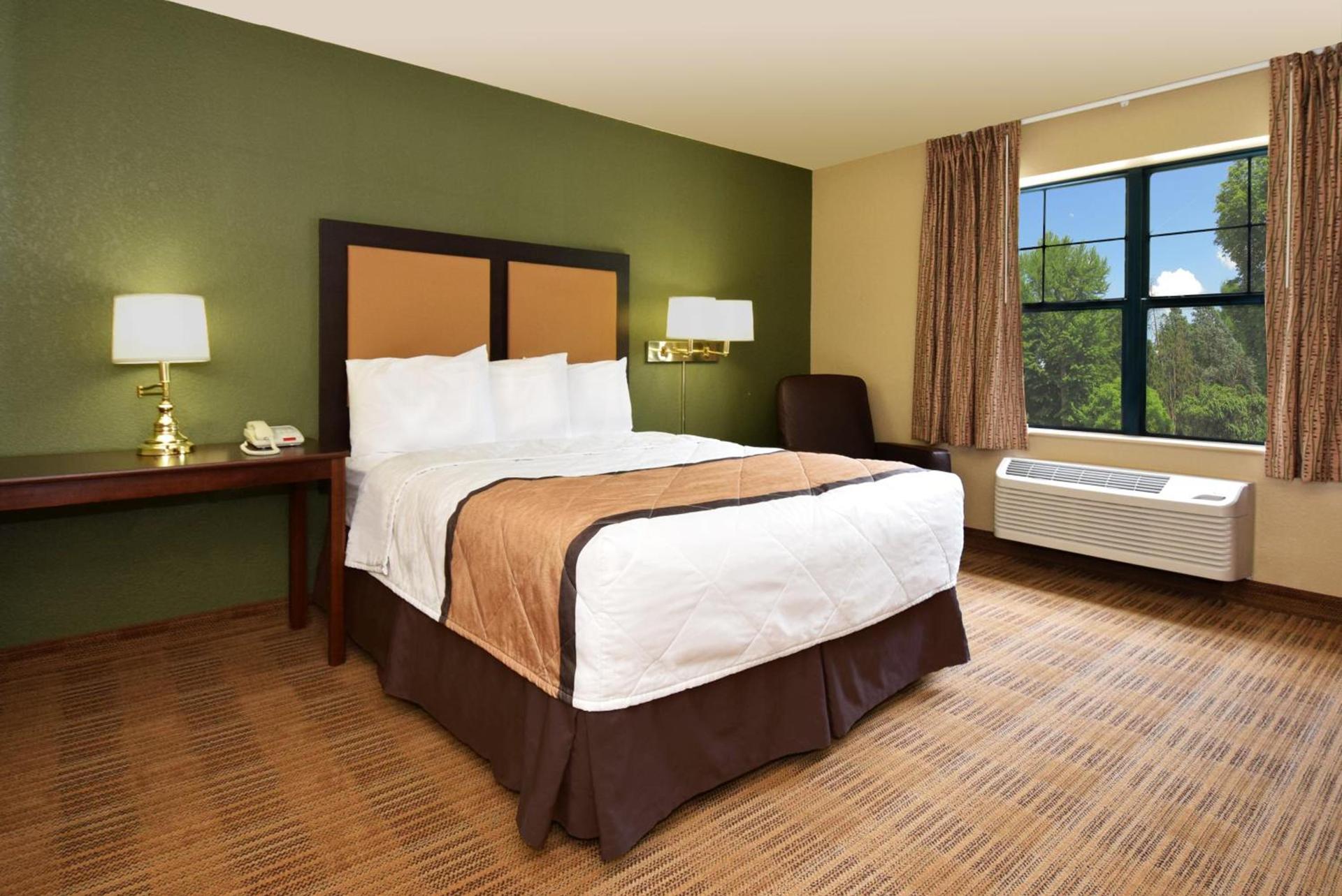 Extended Stay America Suites - Savannah - Midtown photo 51