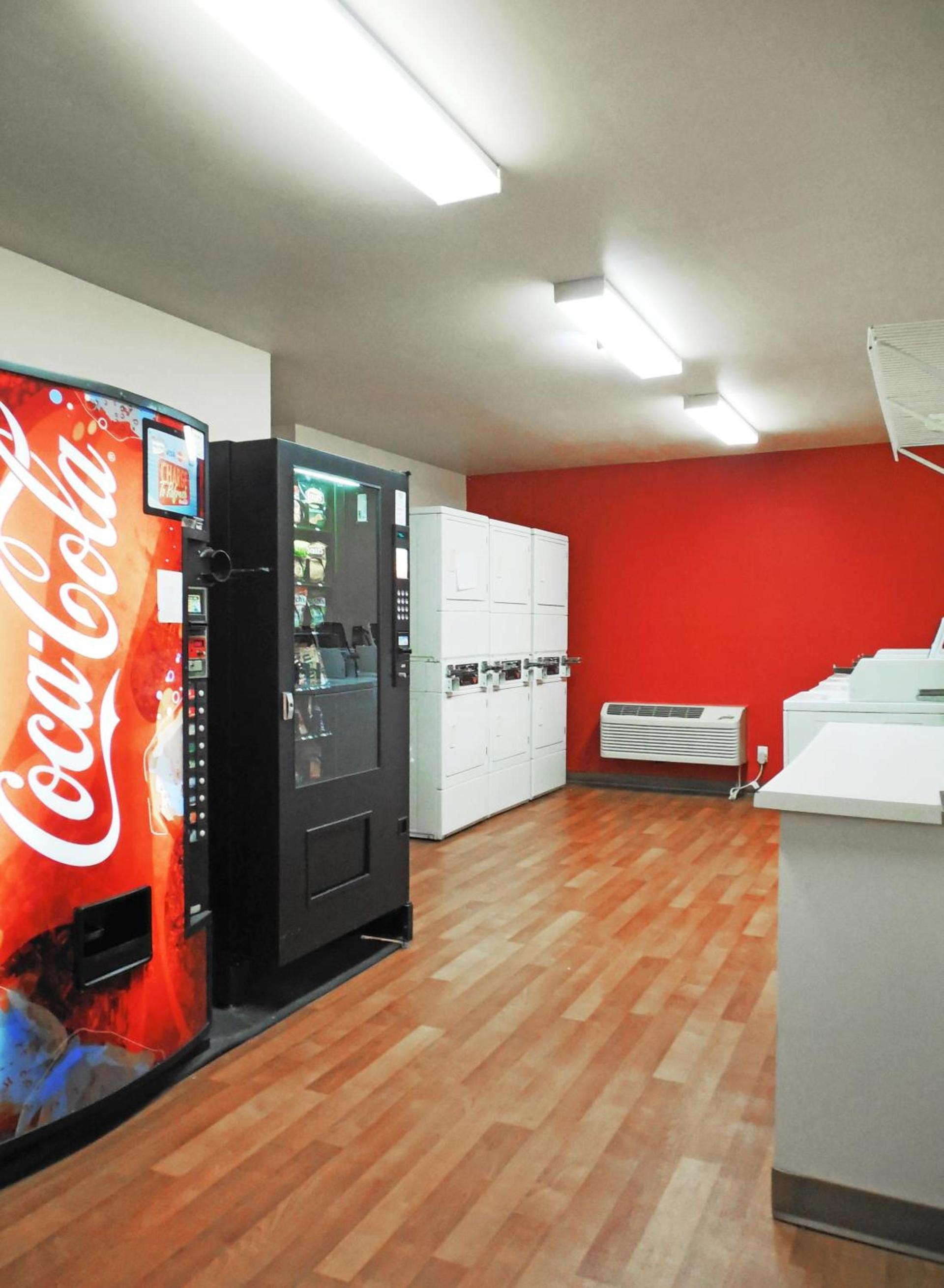 Extended Stay America Suites - Savannah - Midtown photo 59