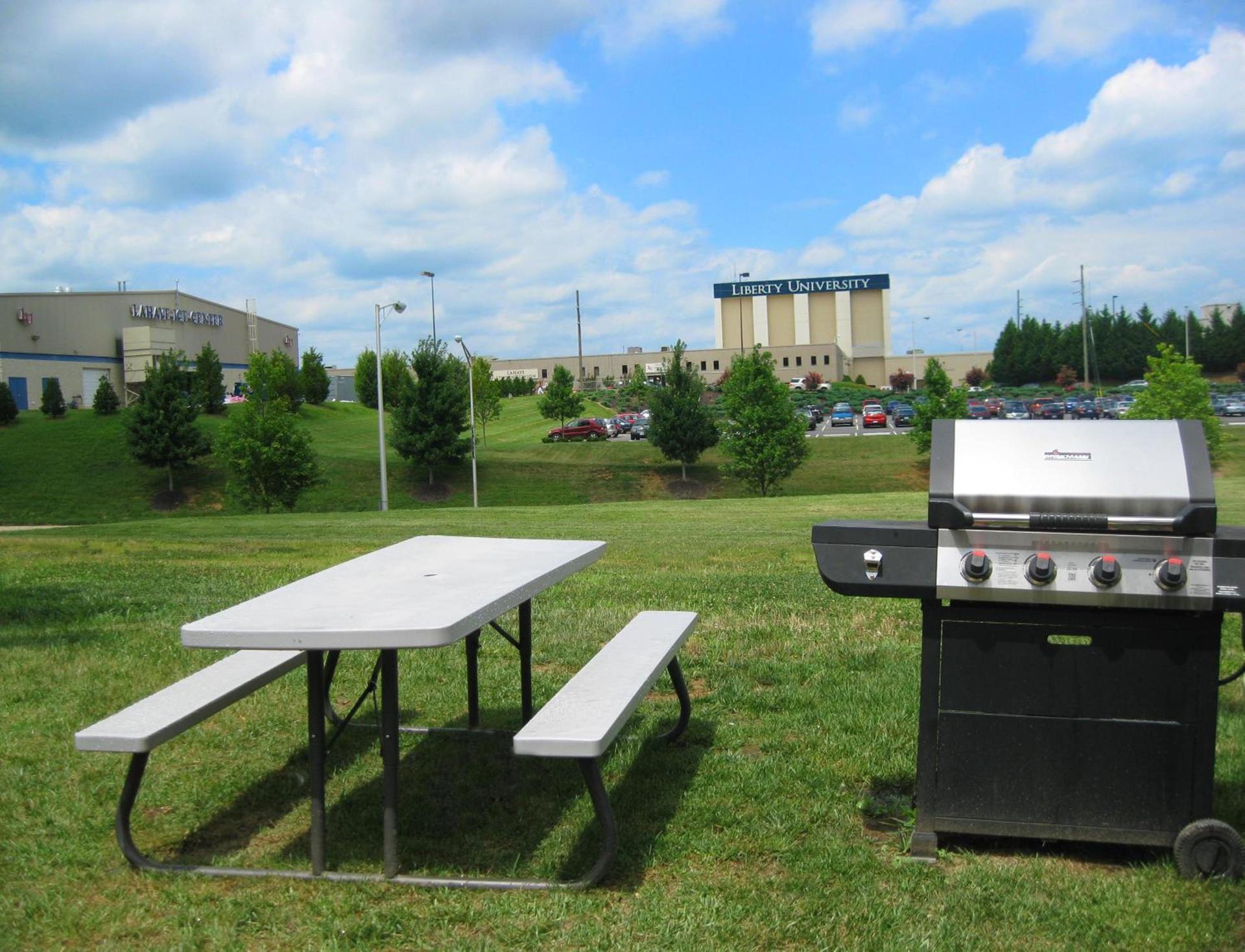 Extended Stay America Suites - Lynchburg - University Blvd photo 35