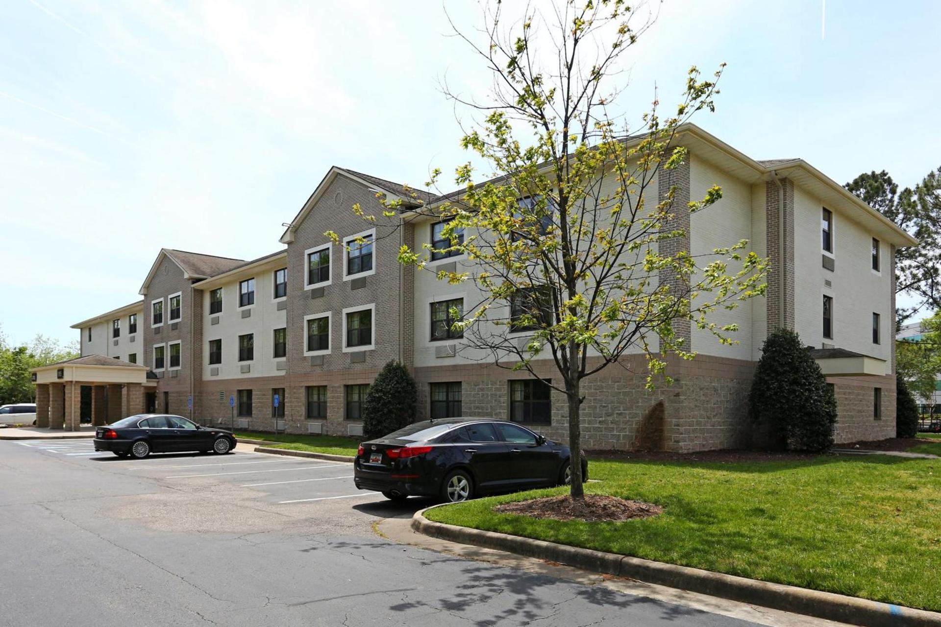 Extended Stay America Suites - Hampton - Coliseum photo 31