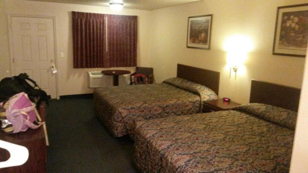 Shady Motel photo 9