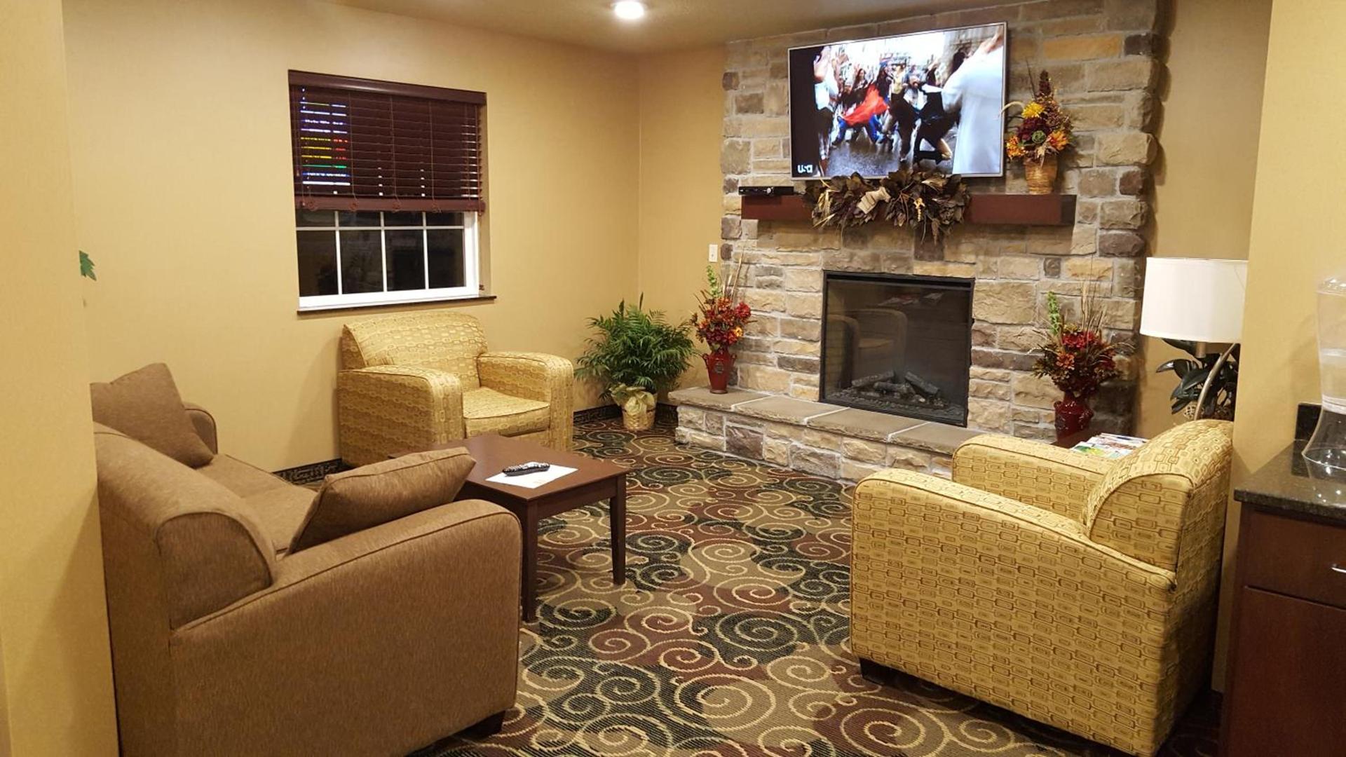 Cobblestone Inn & Suites Cambridge photo 30
