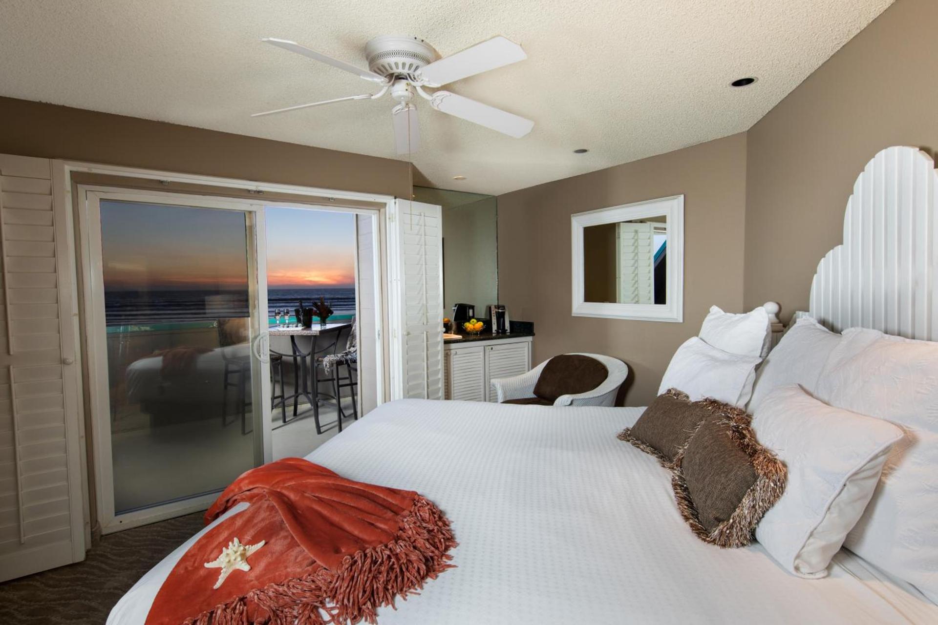 SeaVenture Beach Hotel photo 13