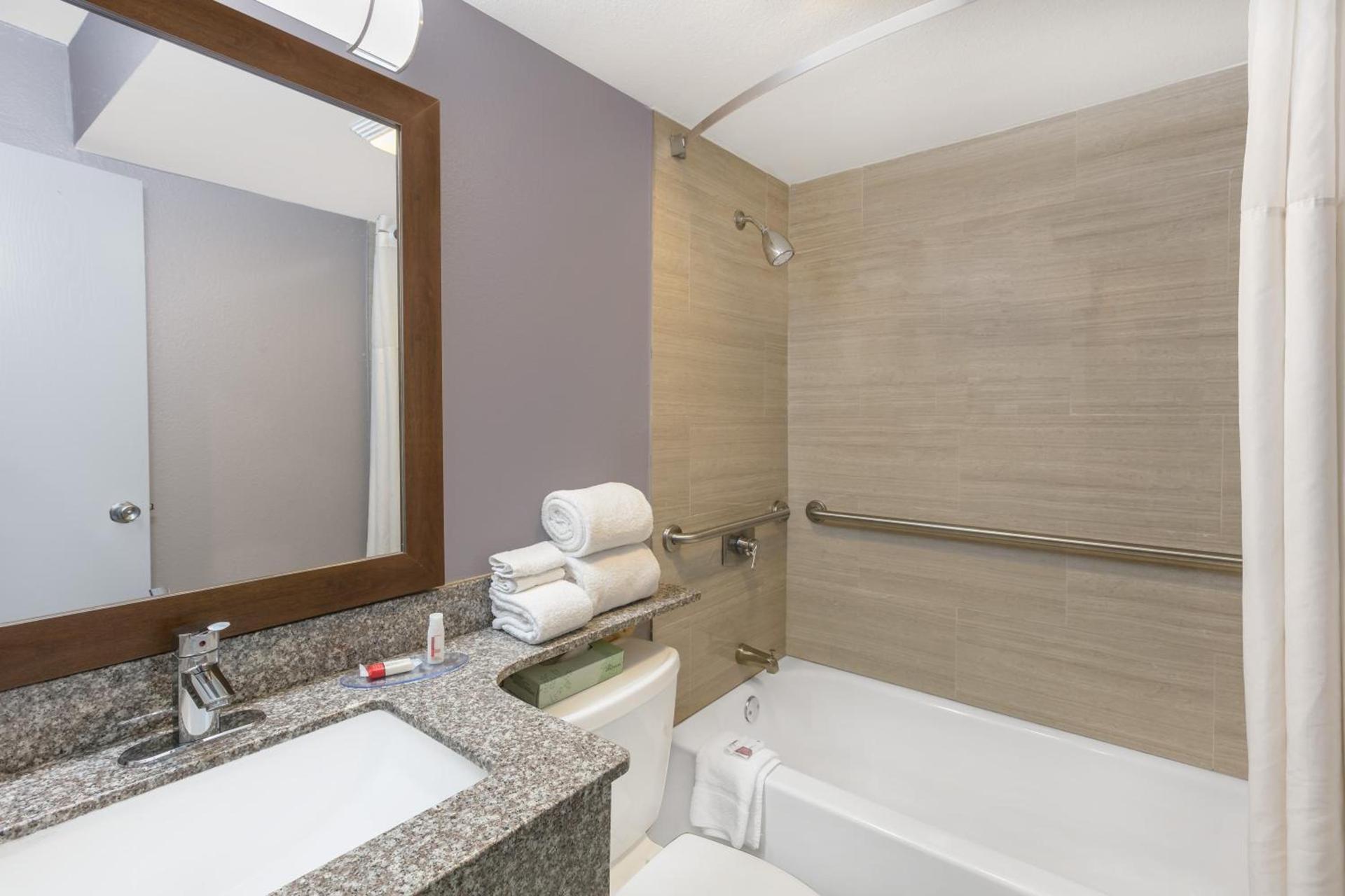 Quality Inn - Denton photo 32