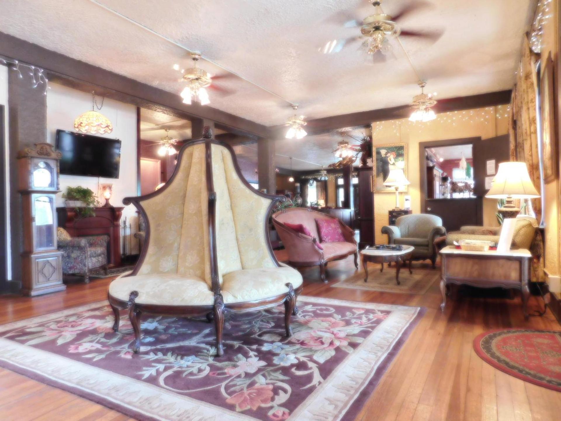 Cassadaga Hotel and Spiritual Center photo 2