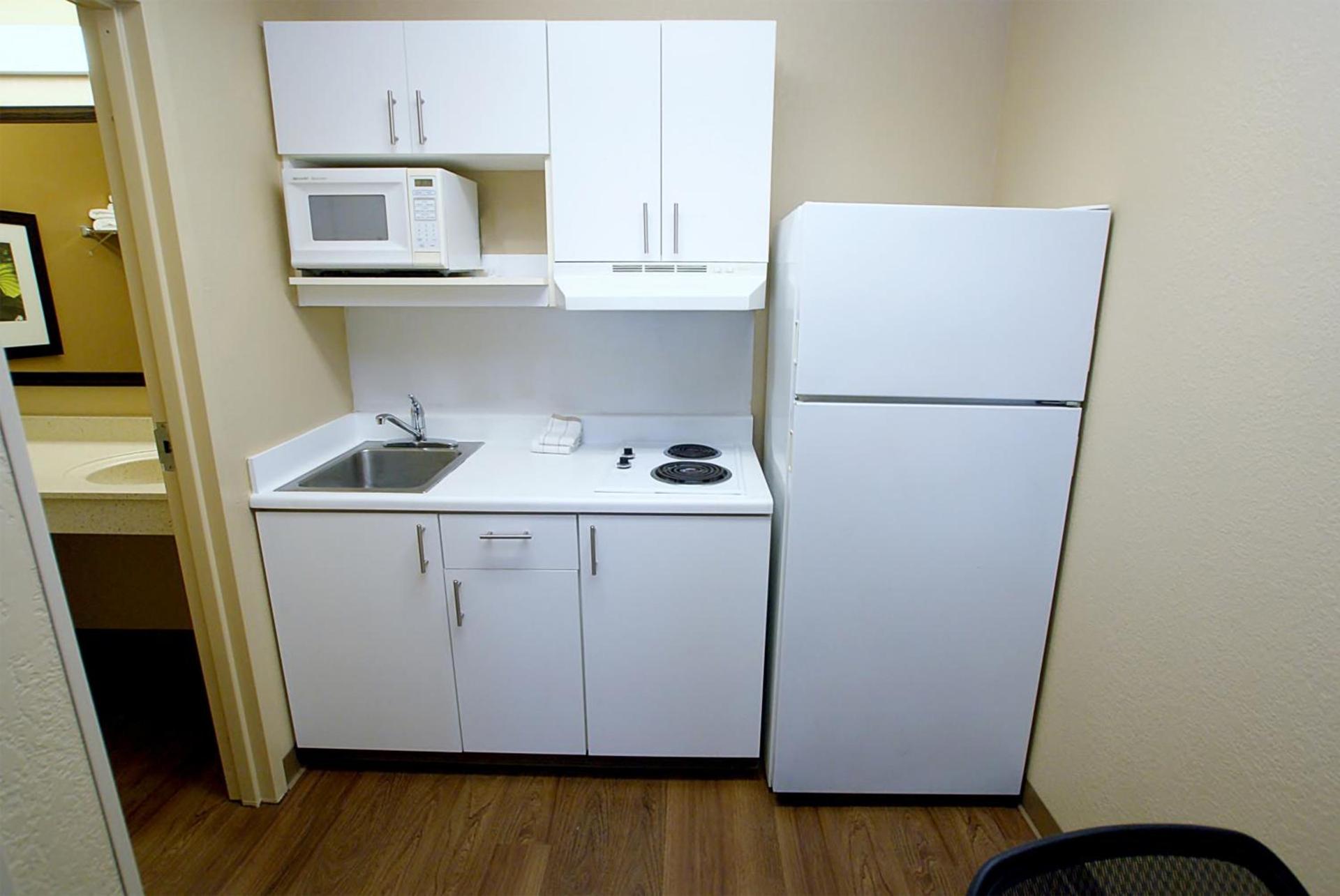 Studio 6 Suites Fresno North CA photo 42