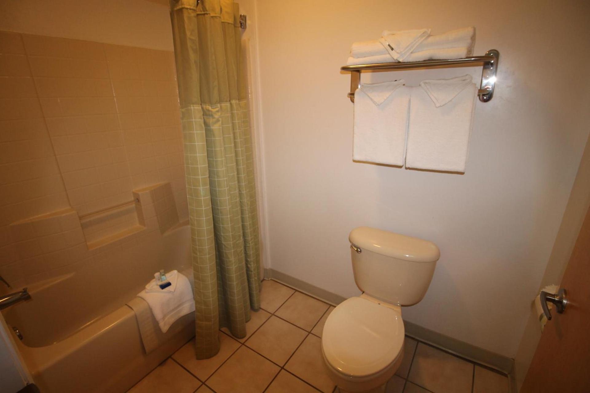 Best Western Liberty Inn photo 7