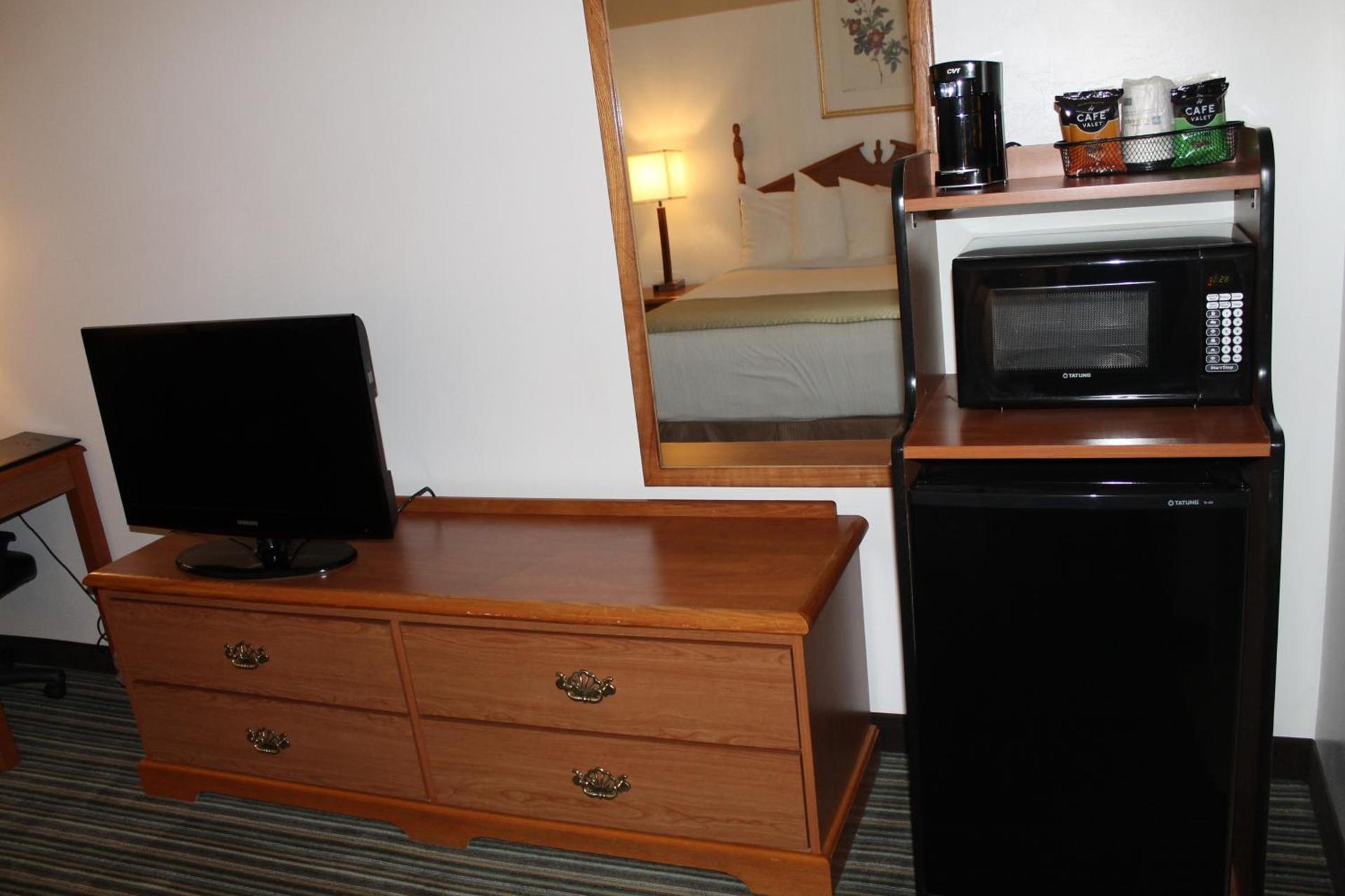 Best Western Liberty Inn photo 14