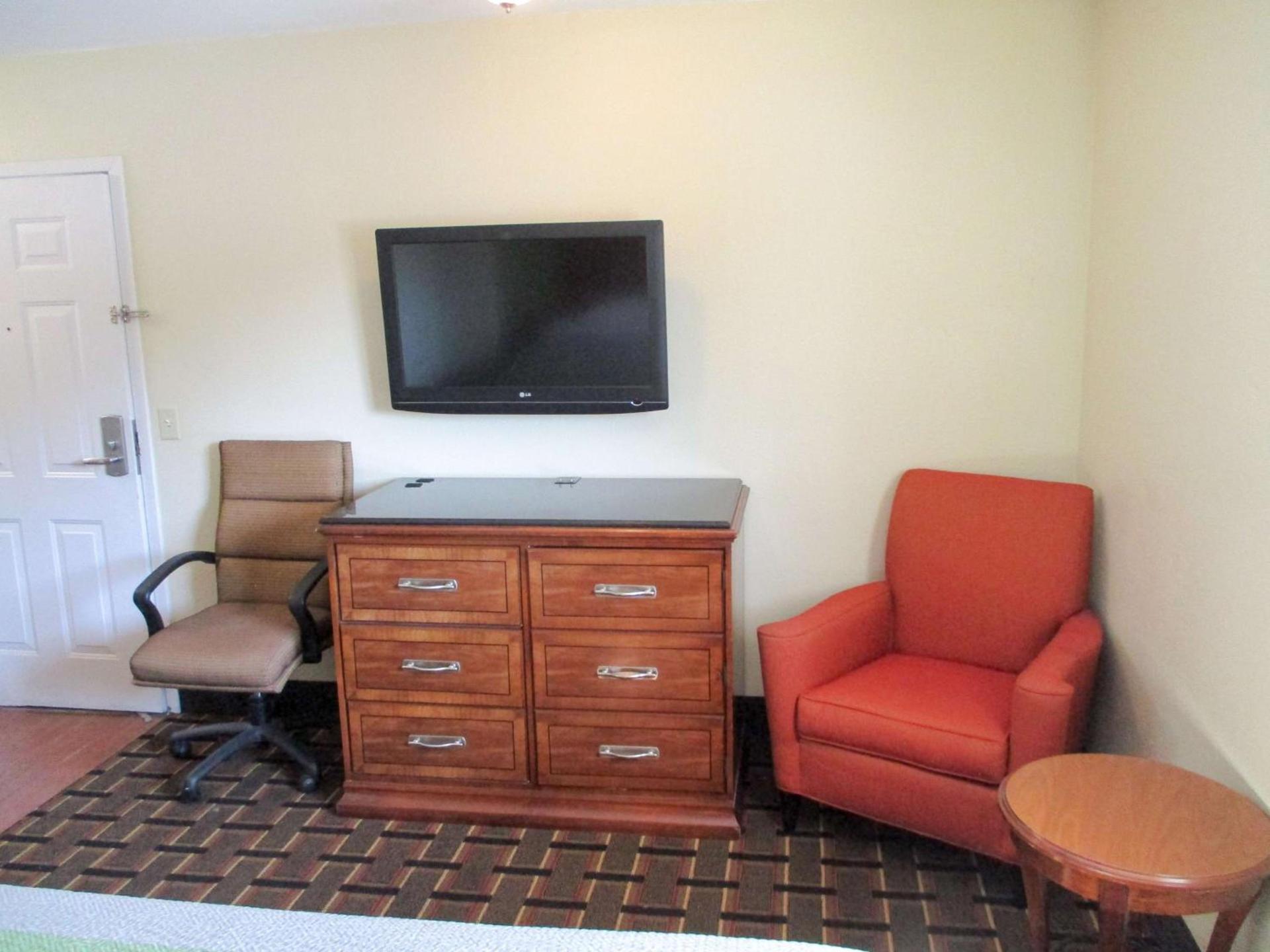 Savannah Garden Inn photo 18
