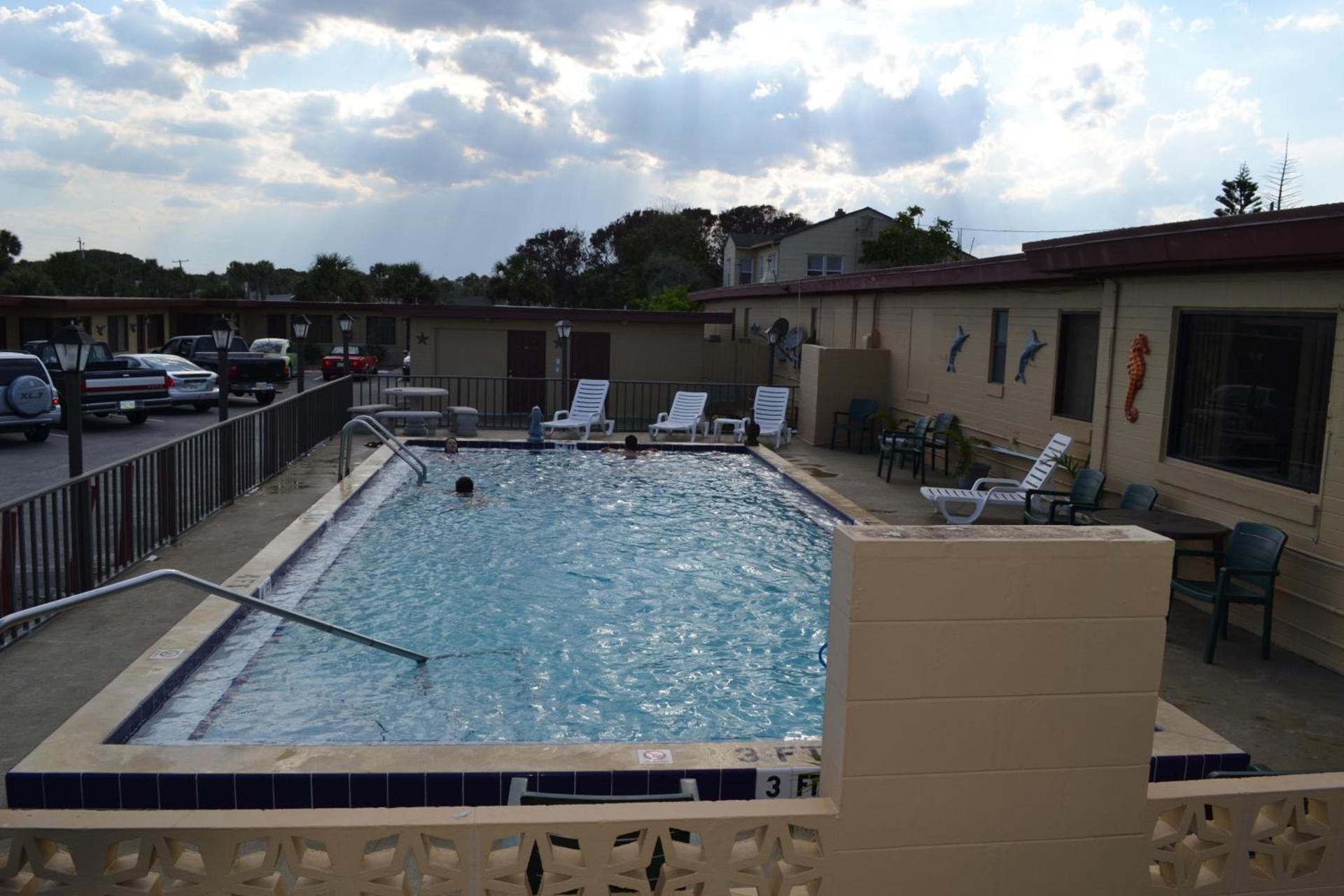 Atlantic Economy Inn photo 2