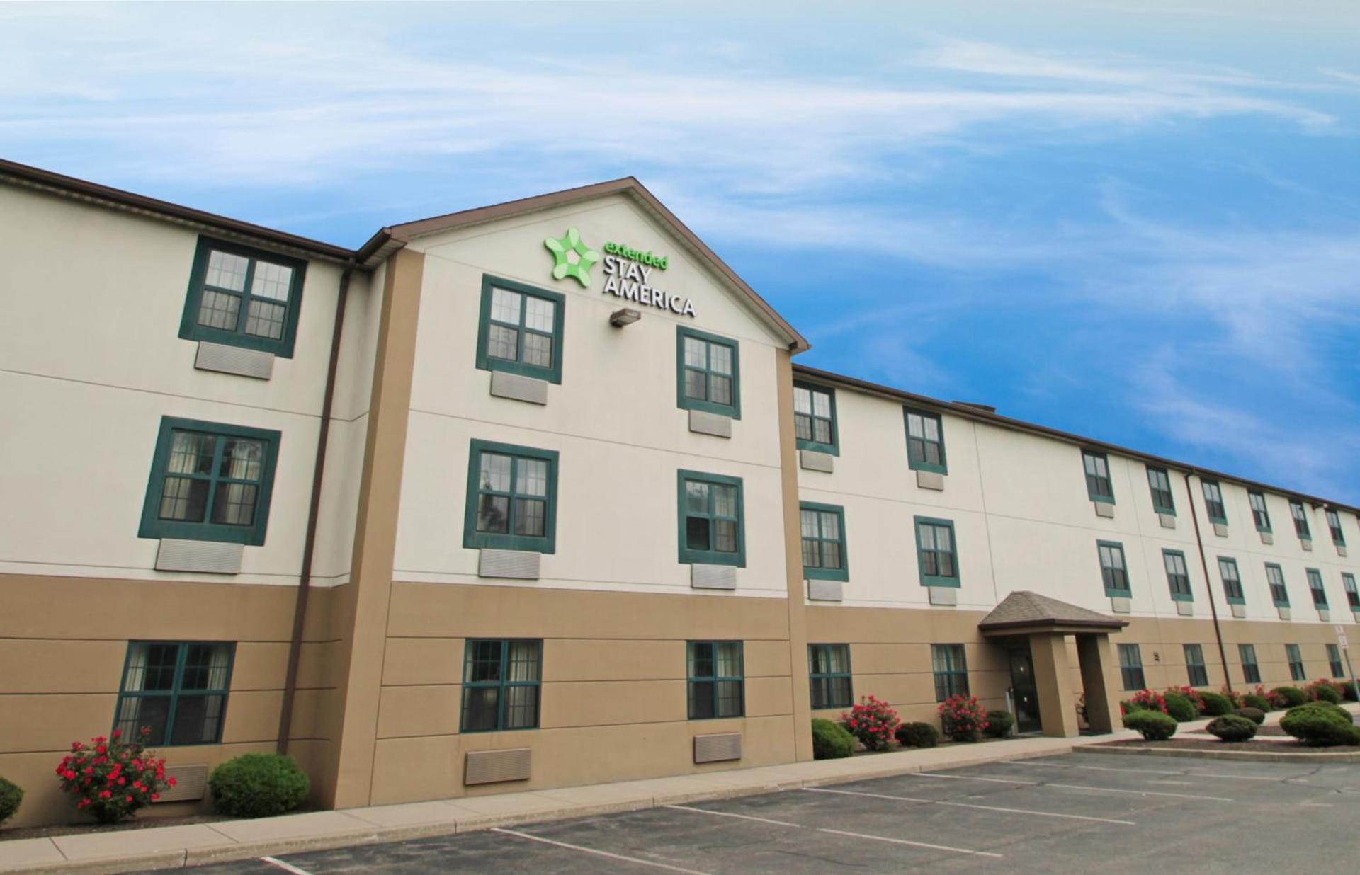 Studio 6 Corporate Extended Stay Buffalo Amherst NY photo 35