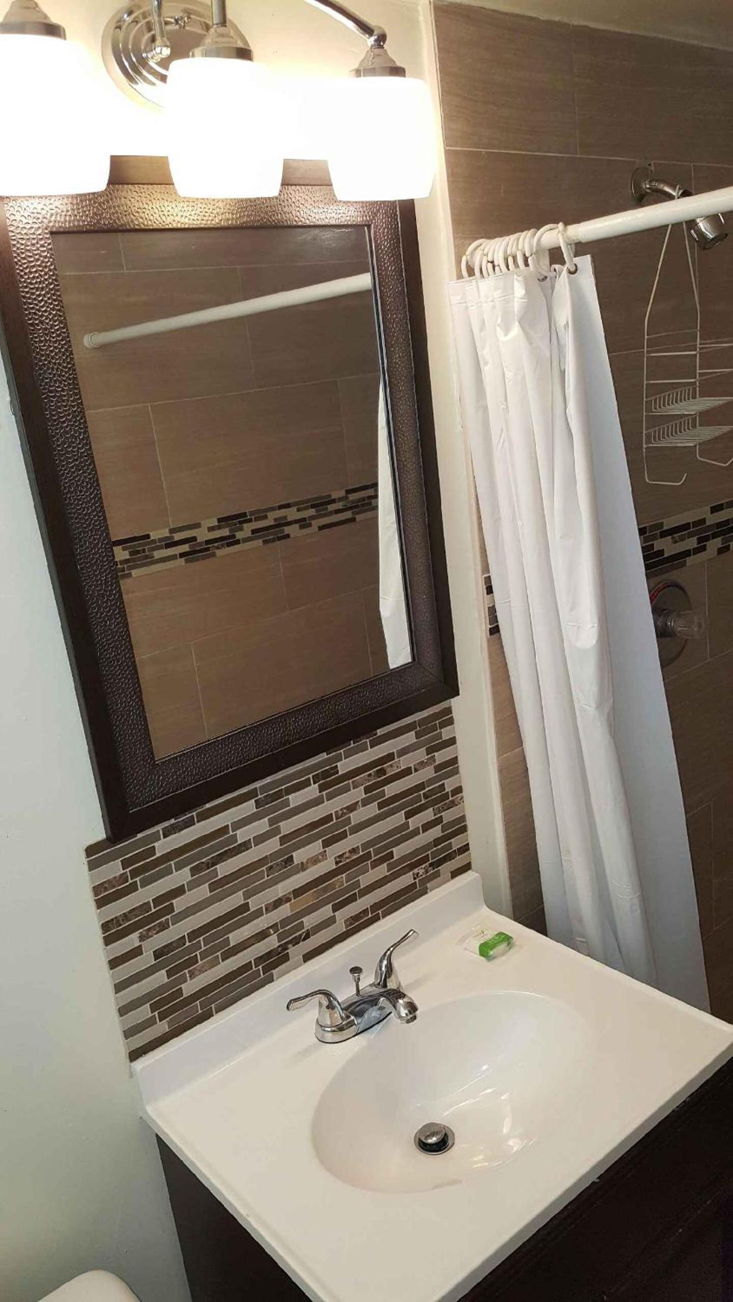 Shores Terrace photo 26