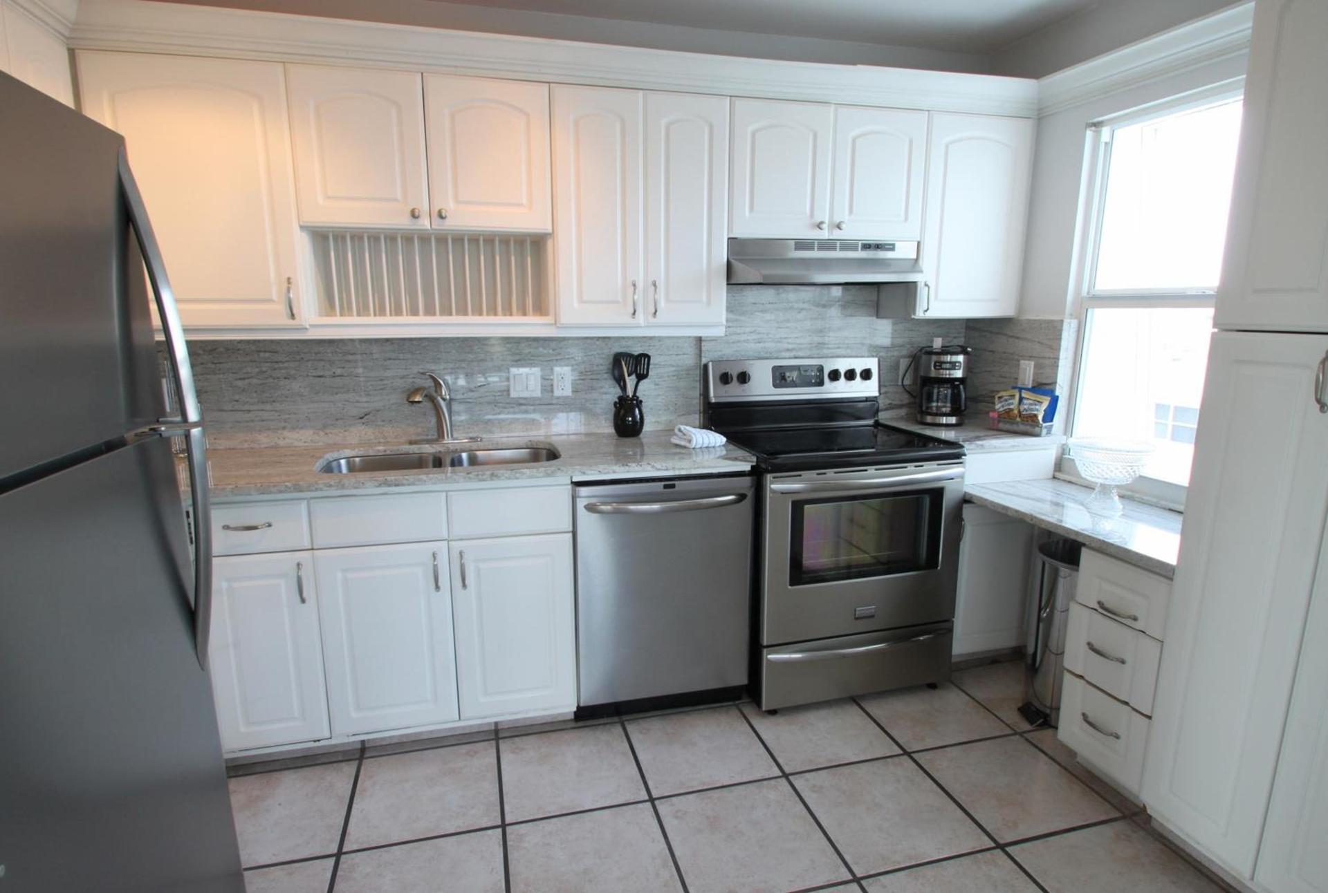 Sea Spray Inn photo 47