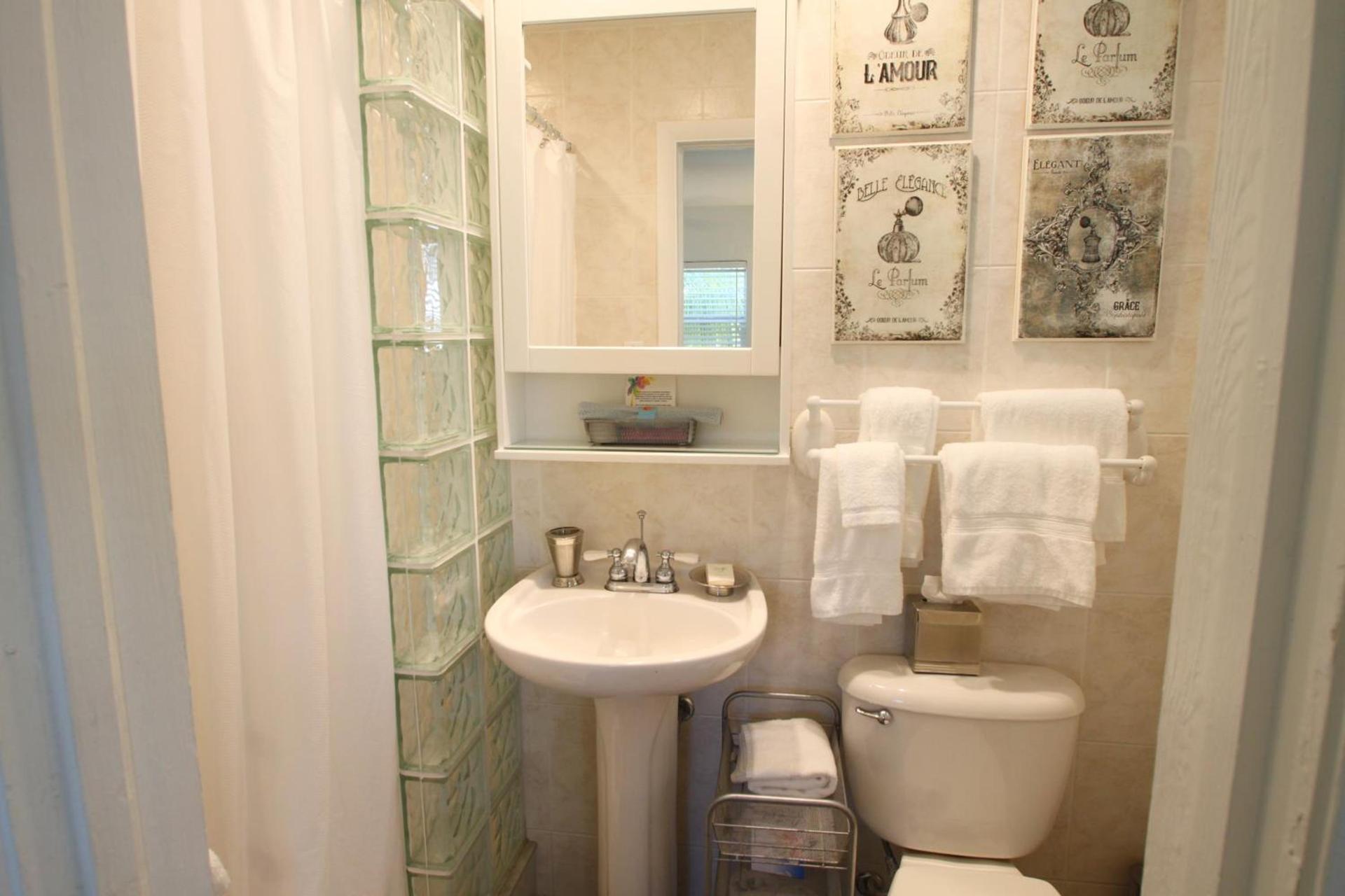 Sea Spray Inn photo 39