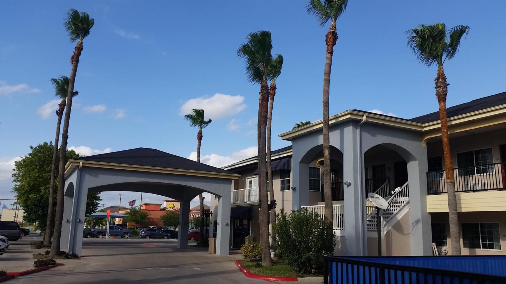Texas Inn Downtown McAllen photo 1
