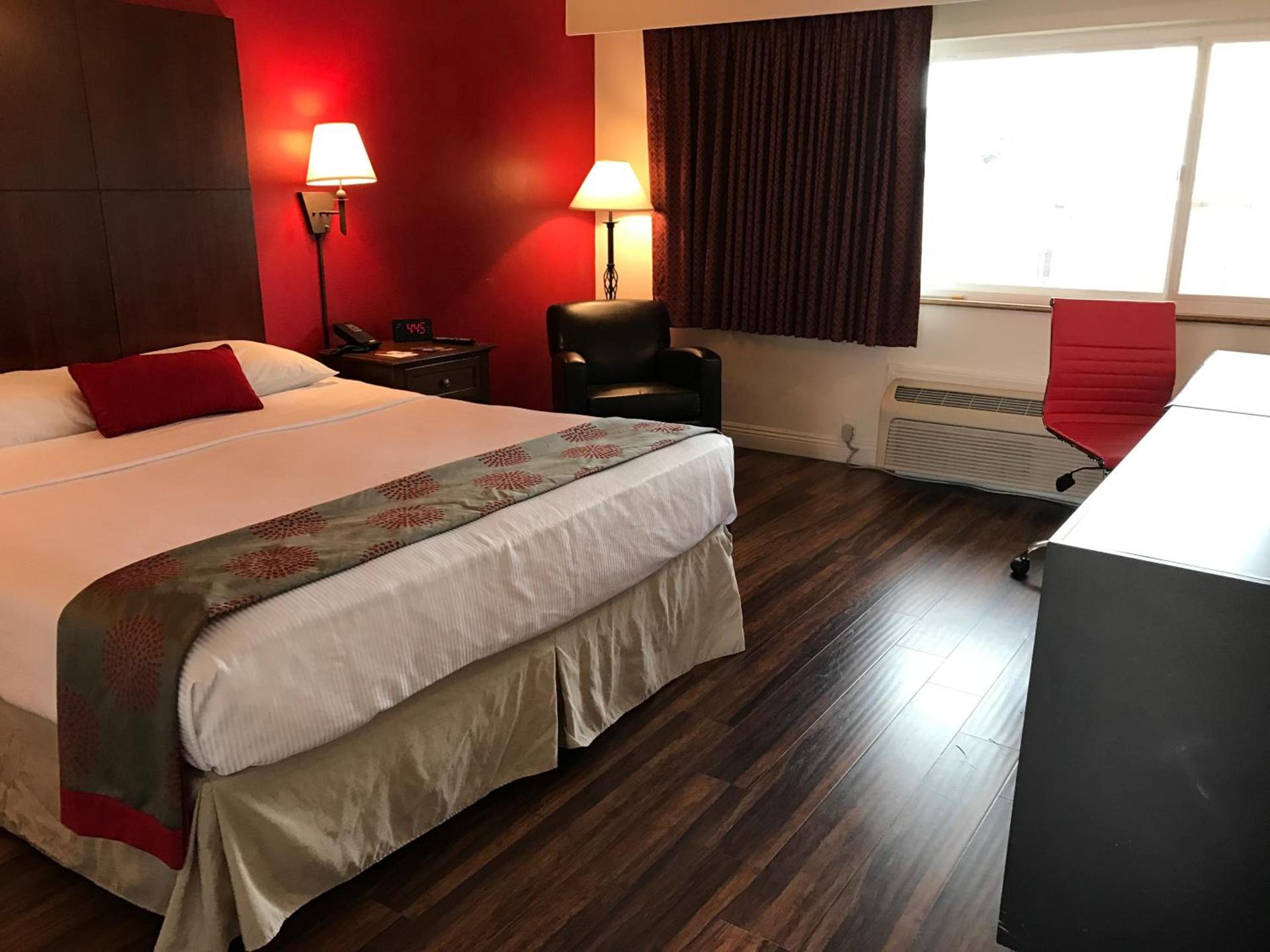 Ramada by Wyndham Torrance photo 12