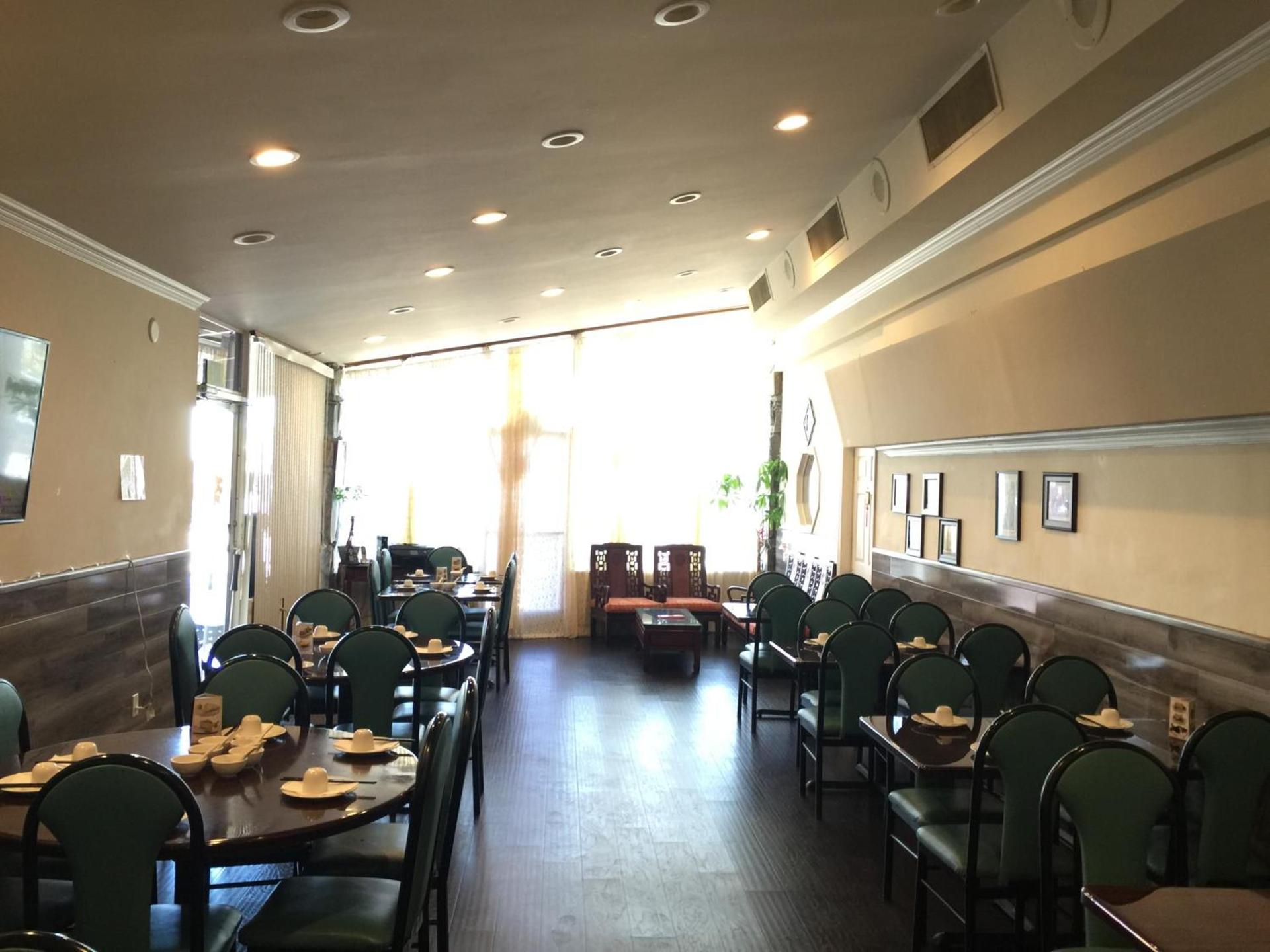 Ramada by Wyndham Torrance photo 18