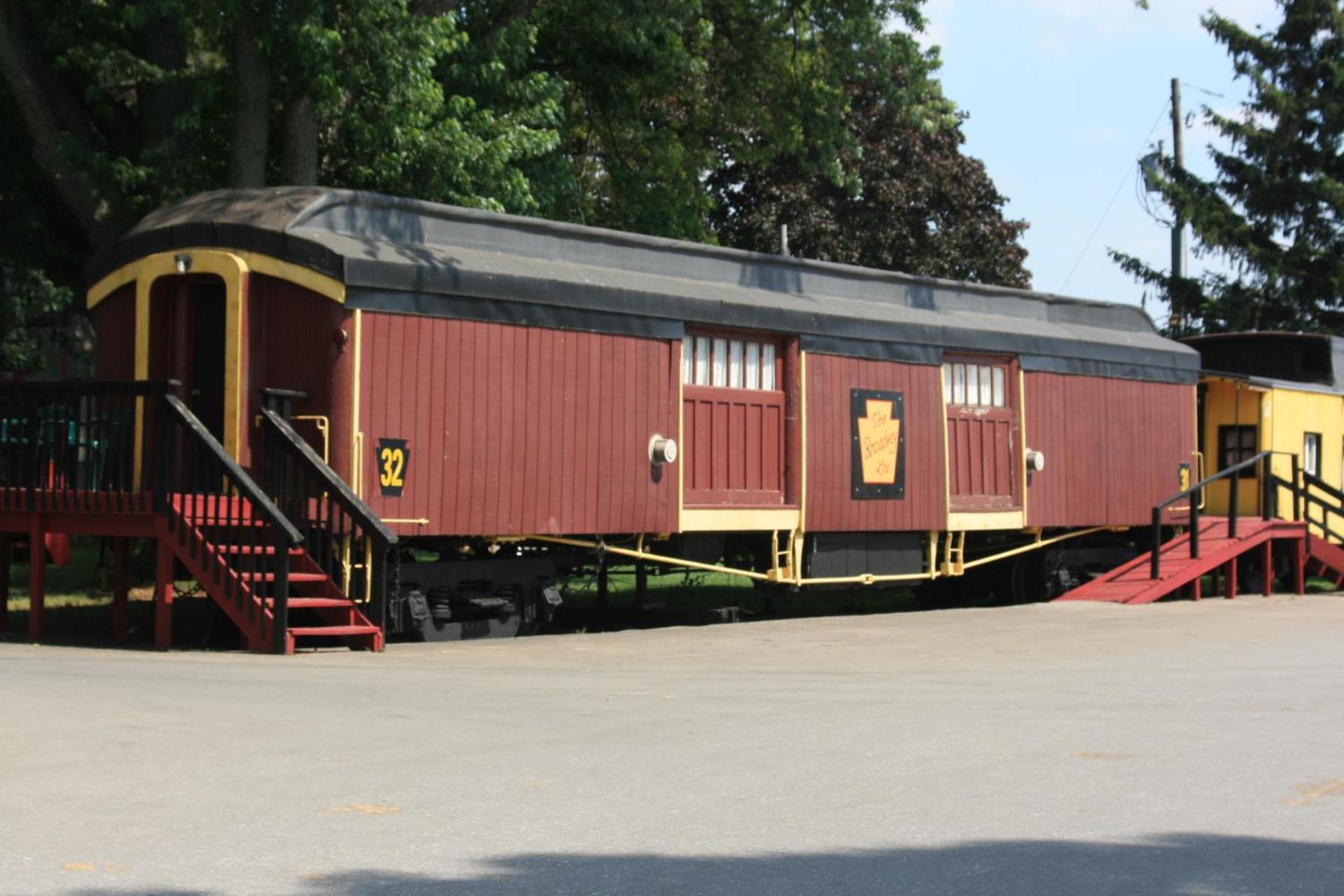 Red Caboose Motel & Restaurant photo 39