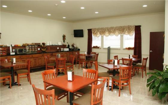 Budget Host Inn and Suites Cameron photo 9