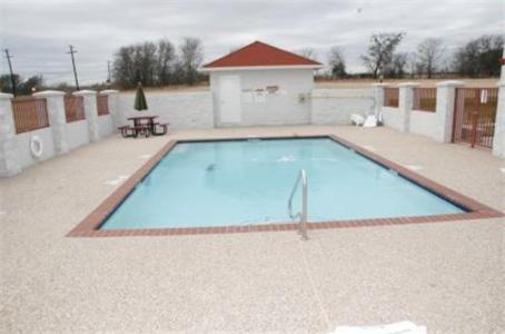 Budget Host Inn and Suites Cameron photo 5