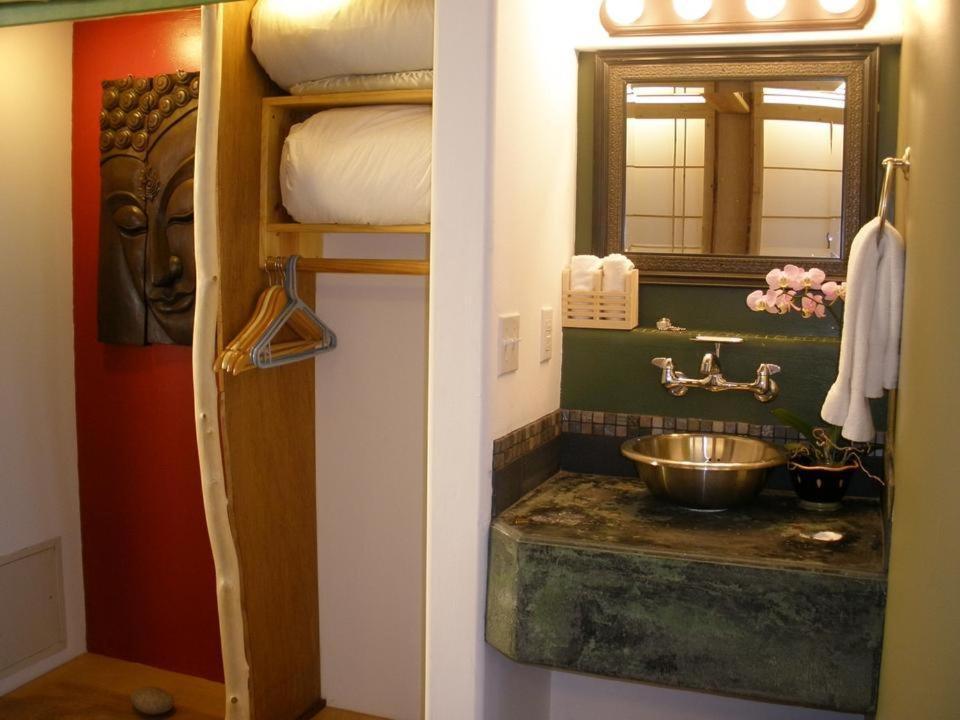 Secret Garden Inn photo 8
