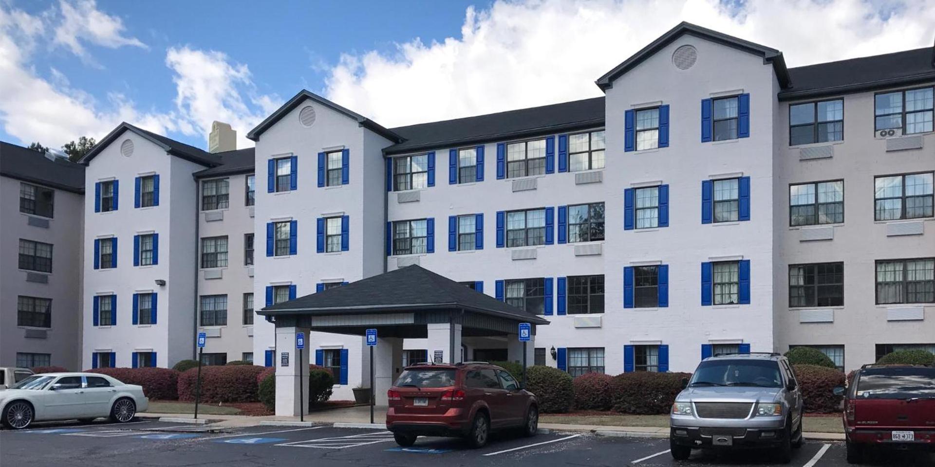 InTown Suites Extended Stay Marietta GA - Town Center photo 1