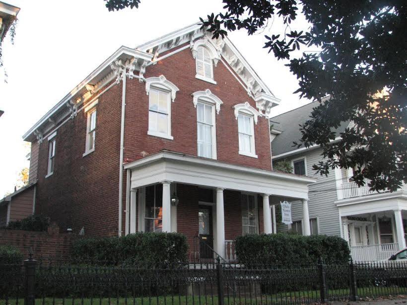 Olde Town Inn photo 1