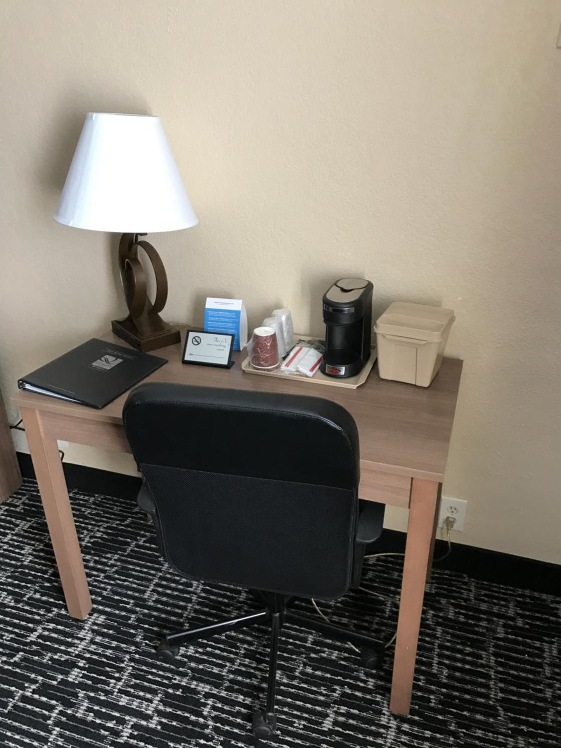 Quality Inn Near Pimlico Racetrack photo 24