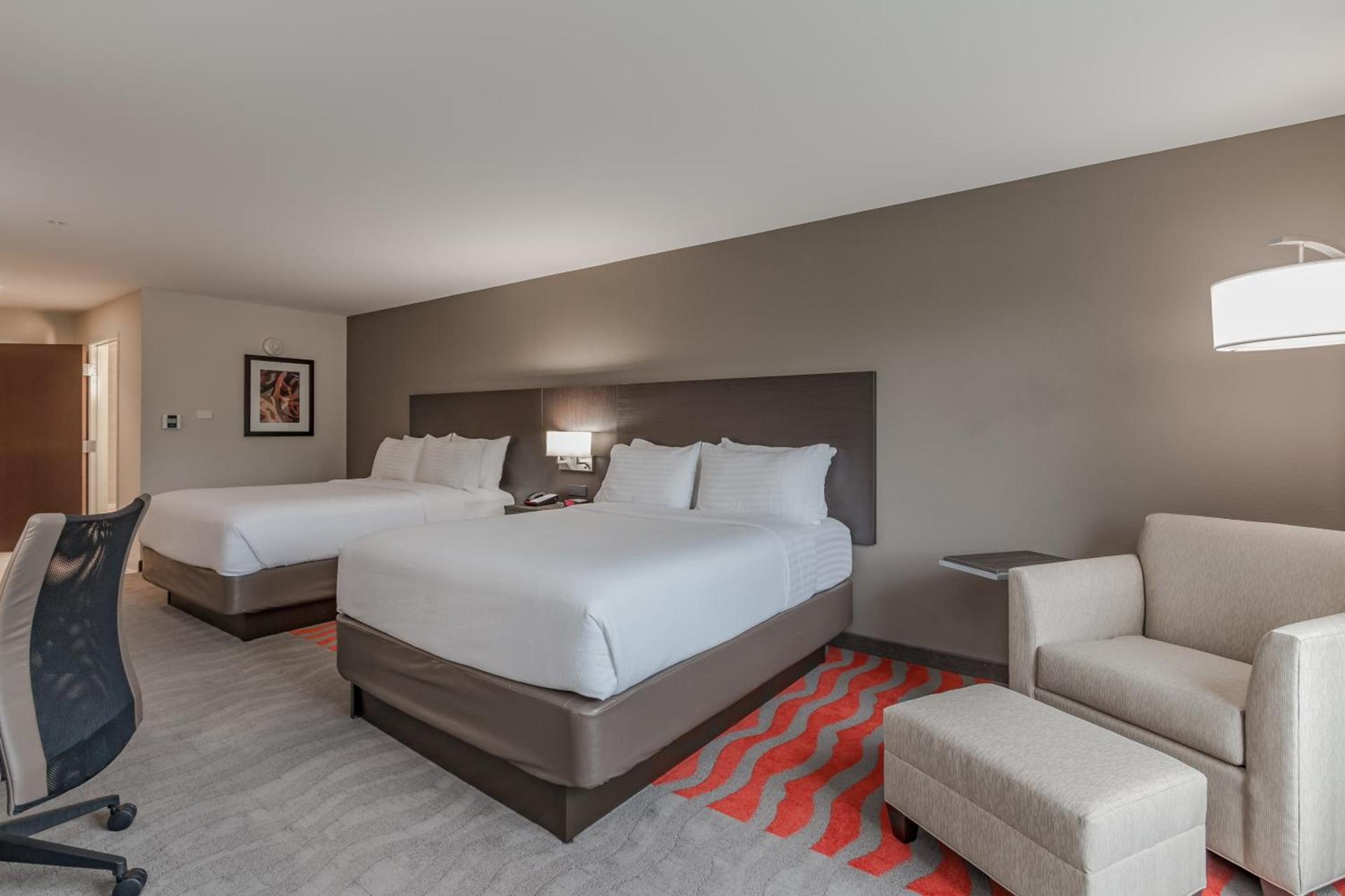 Holiday Inn Mishawaka by IHG photo 3
