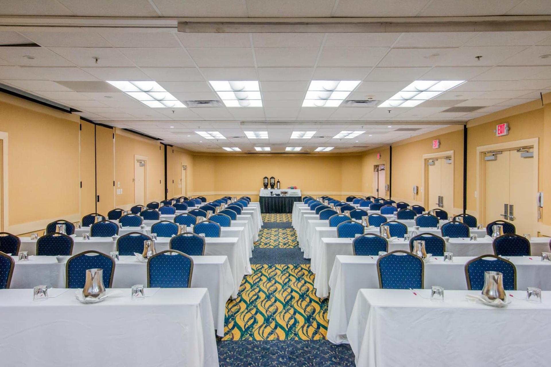 Doubletree By Hilton Battle Creek photo 52