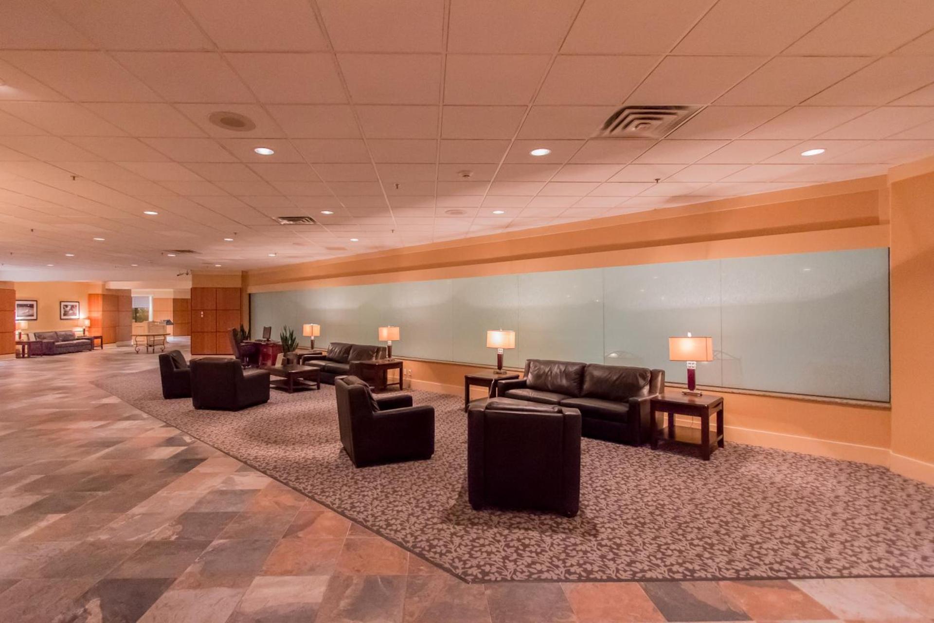 Doubletree By Hilton Battle Creek photo 53