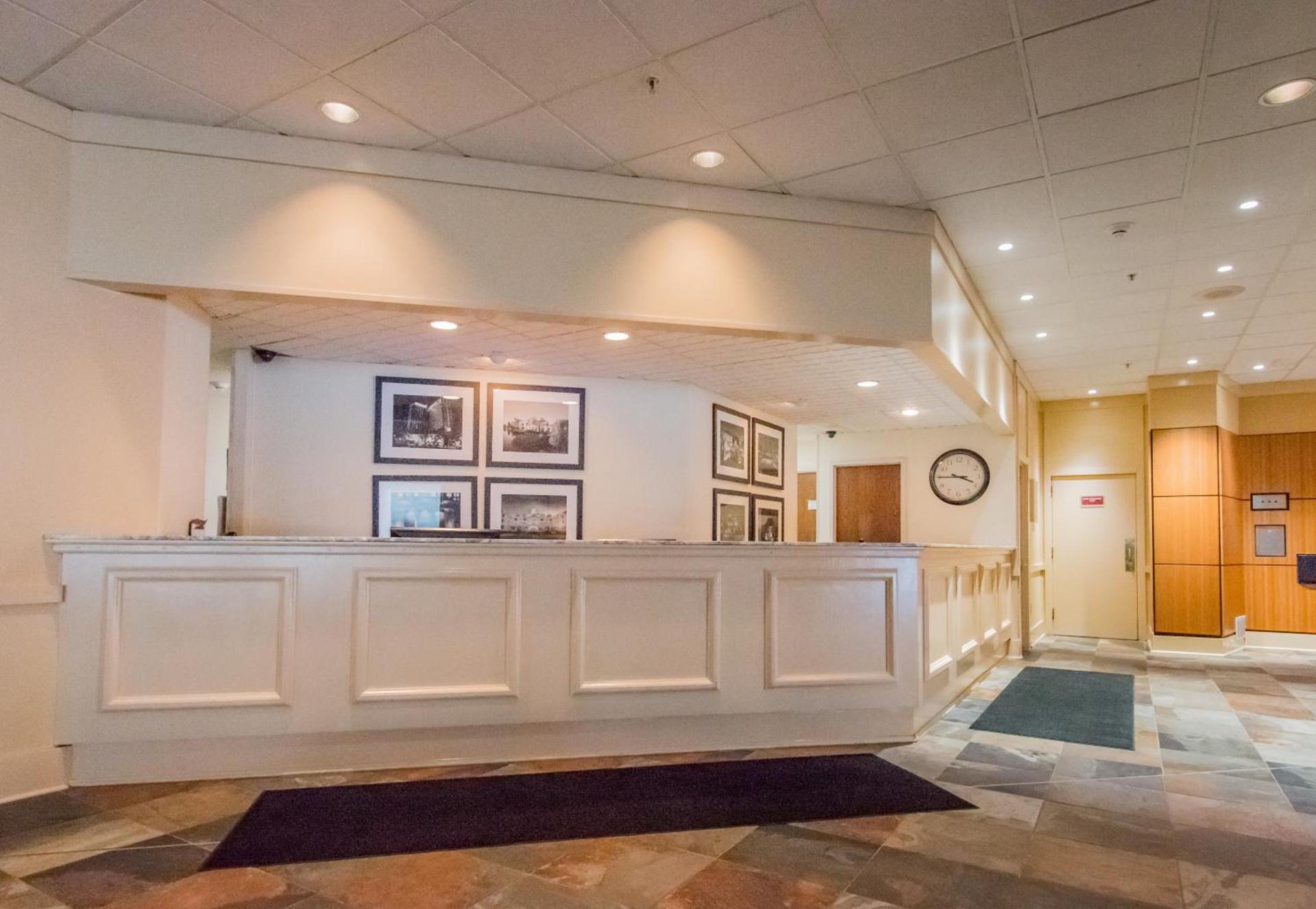 Doubletree By Hilton Battle Creek photo 54