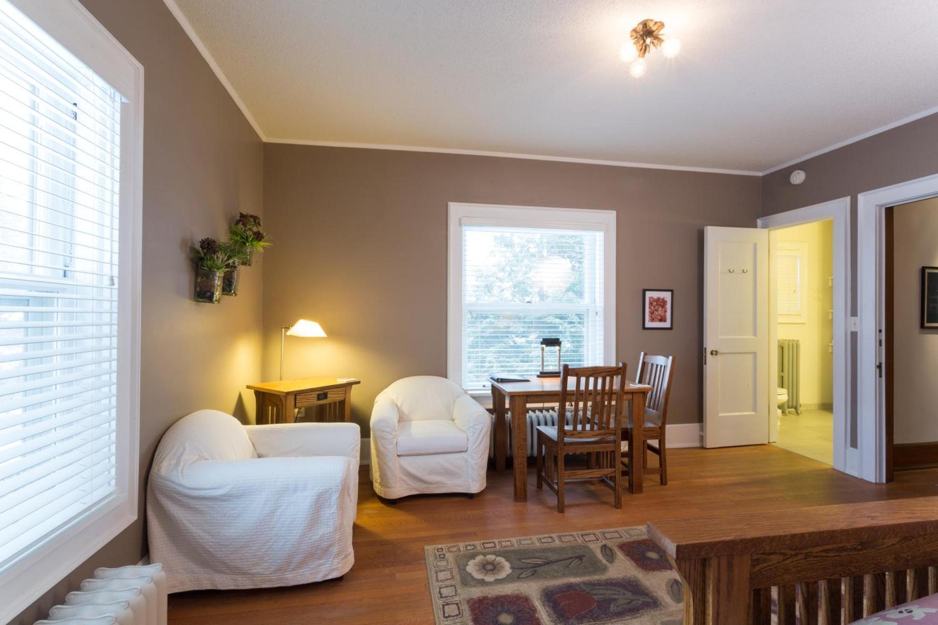 Stewart Inn photo 56
