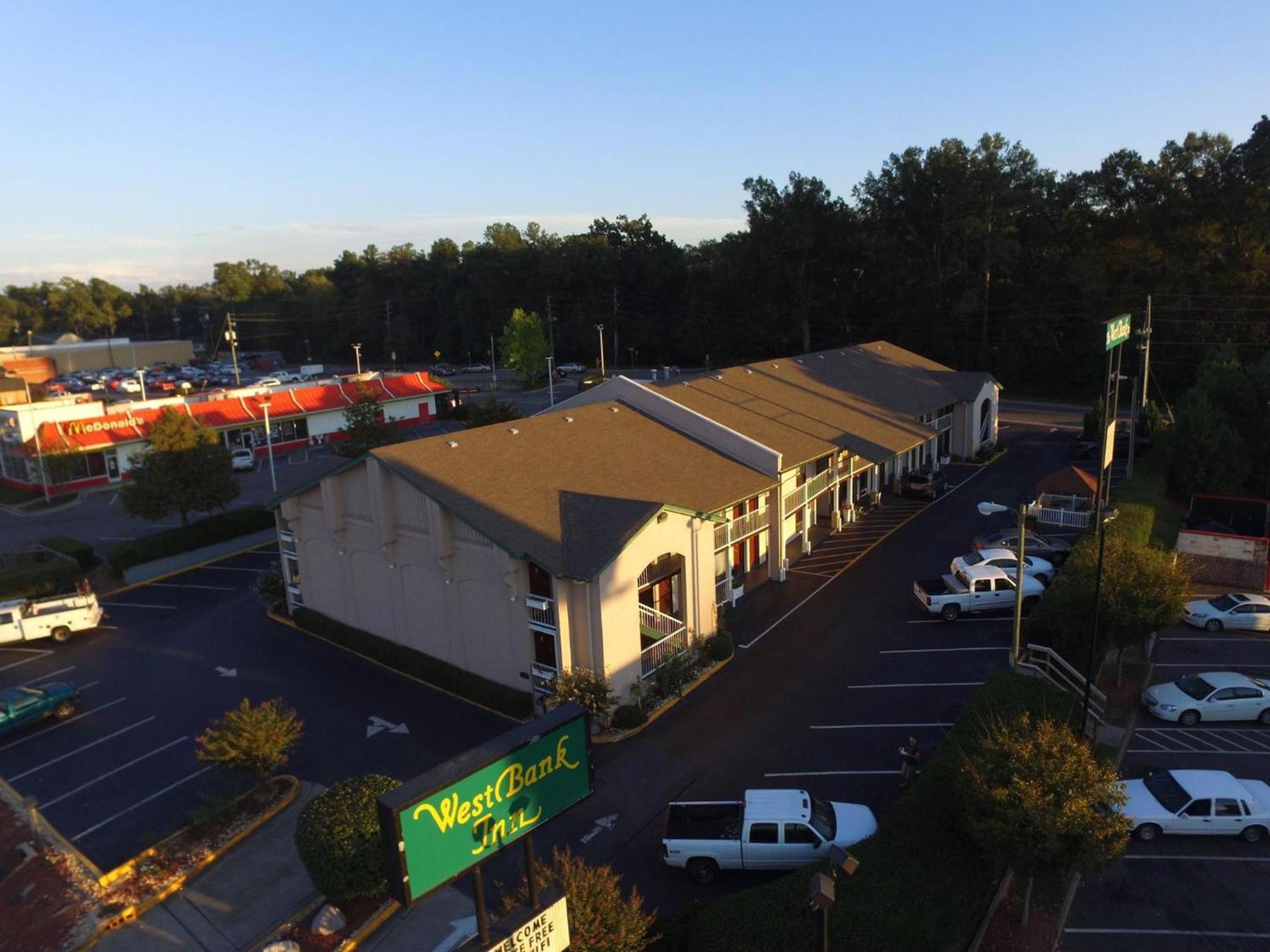 West Bank Inn photo 4