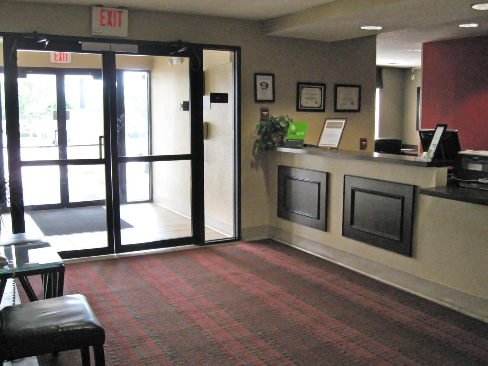 Extended Stay America Select Suites - Greenville - Airport photo 27