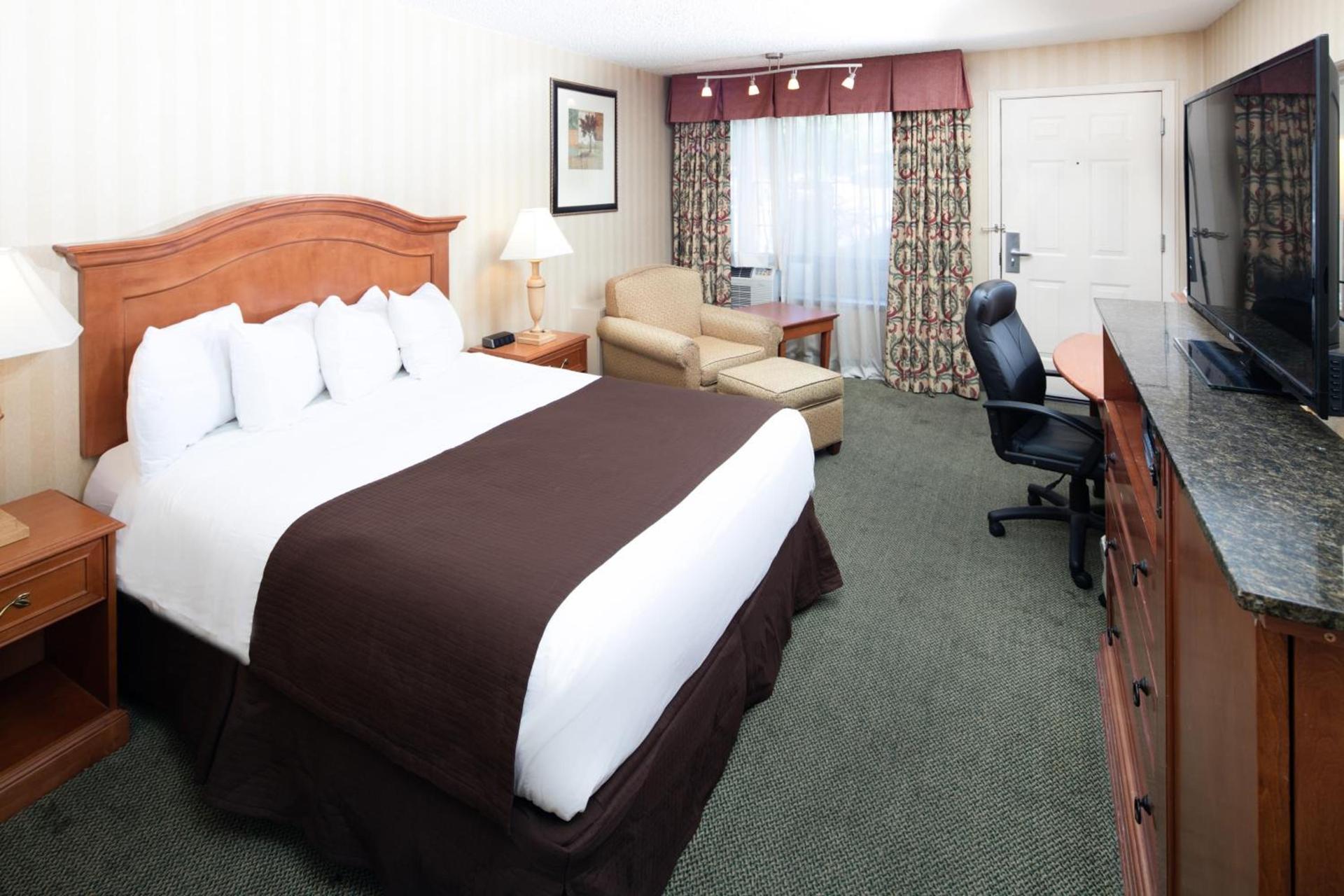 Red Lion Inn & Suites Missoula photo 11