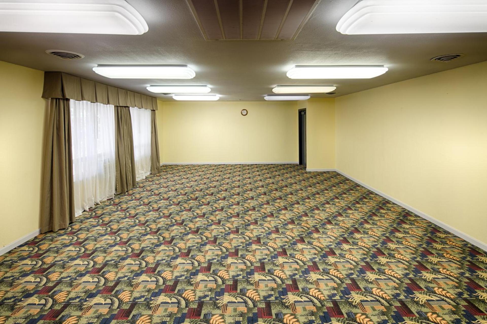 Red Lion Inn & Suites Missoula photo 14