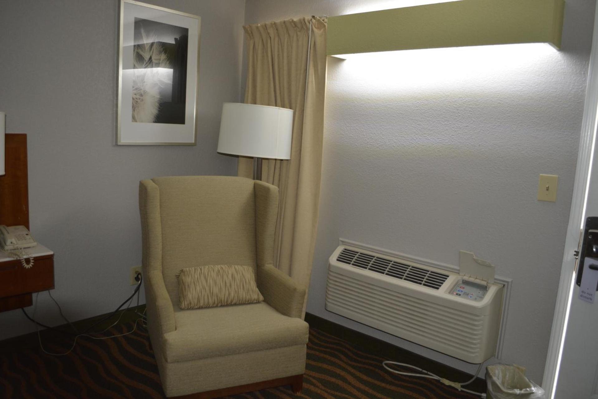 Jameson Inn Winder photo 20