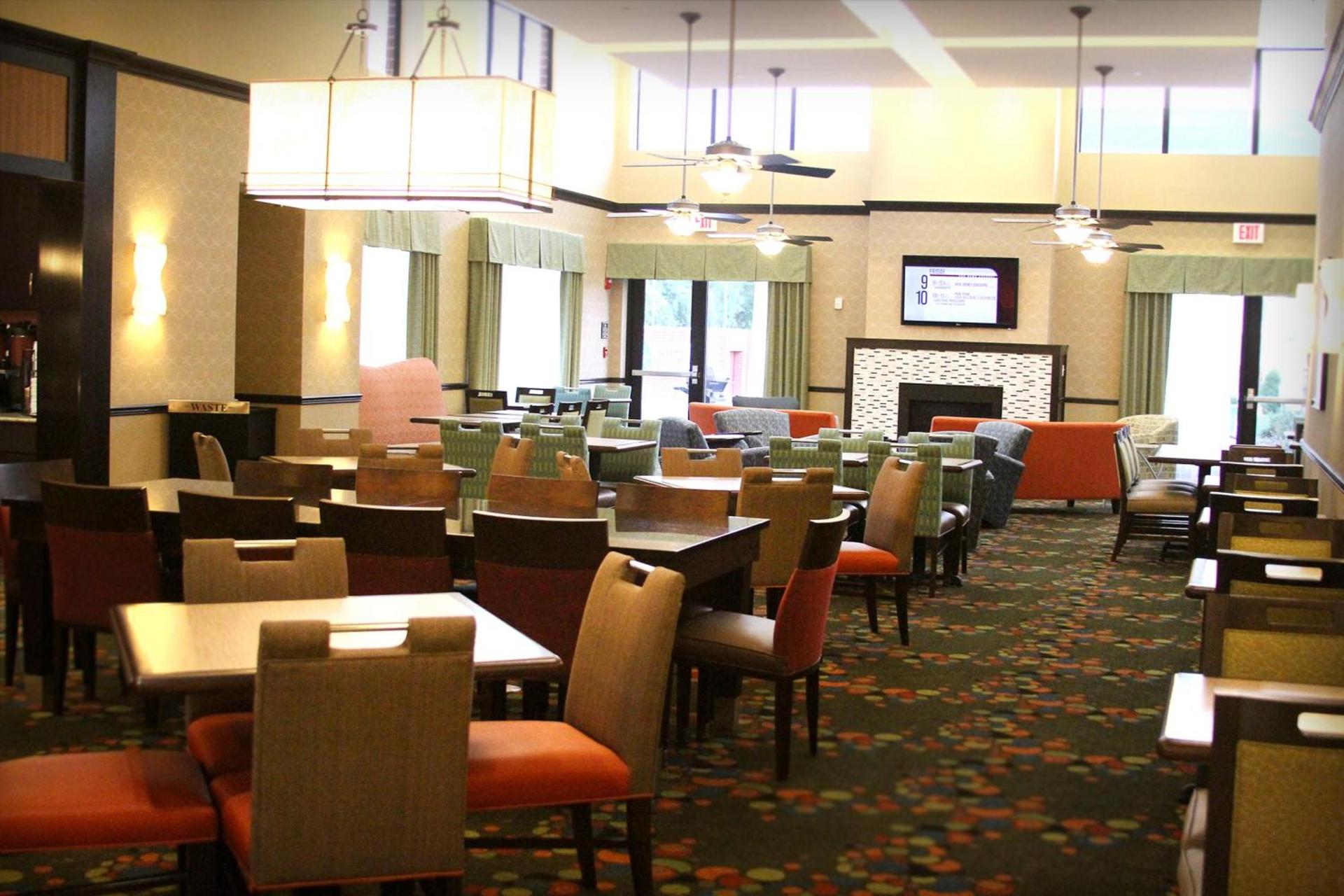 Homewood Suites by Hilton Joplin photo 76